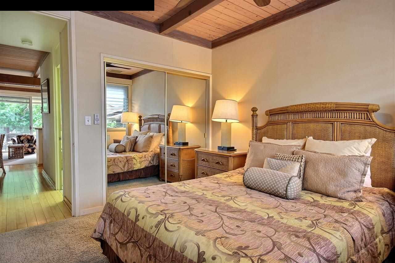 Hale Kai I condo # 211, Lahaina, Hawaii - photo 13 of 30