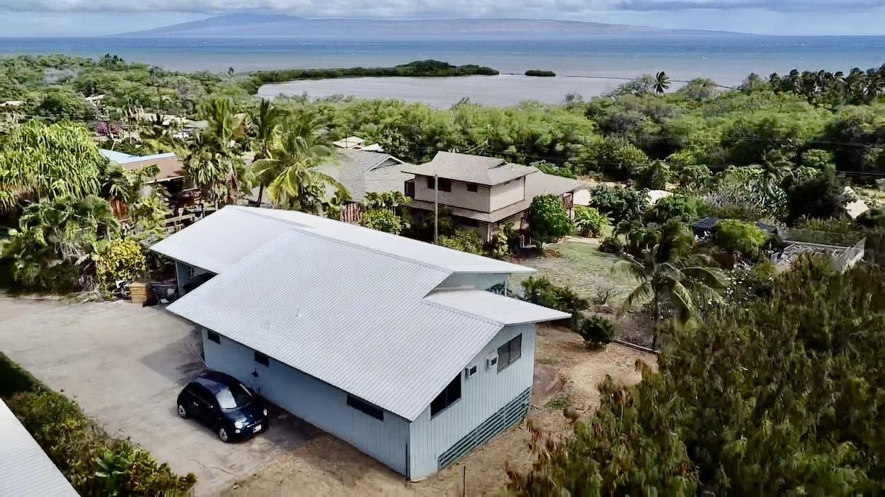 37  Aahi Pl , Molokai home - photo 3 of 29