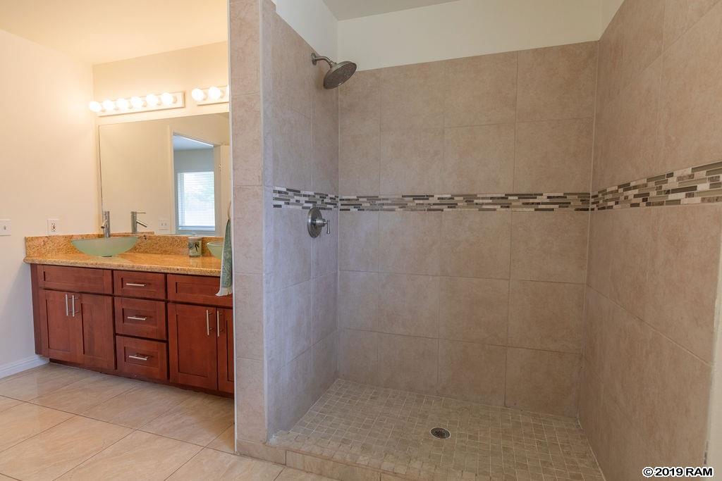 37  Kealohilani St , Kahului home - photo 13 of 18