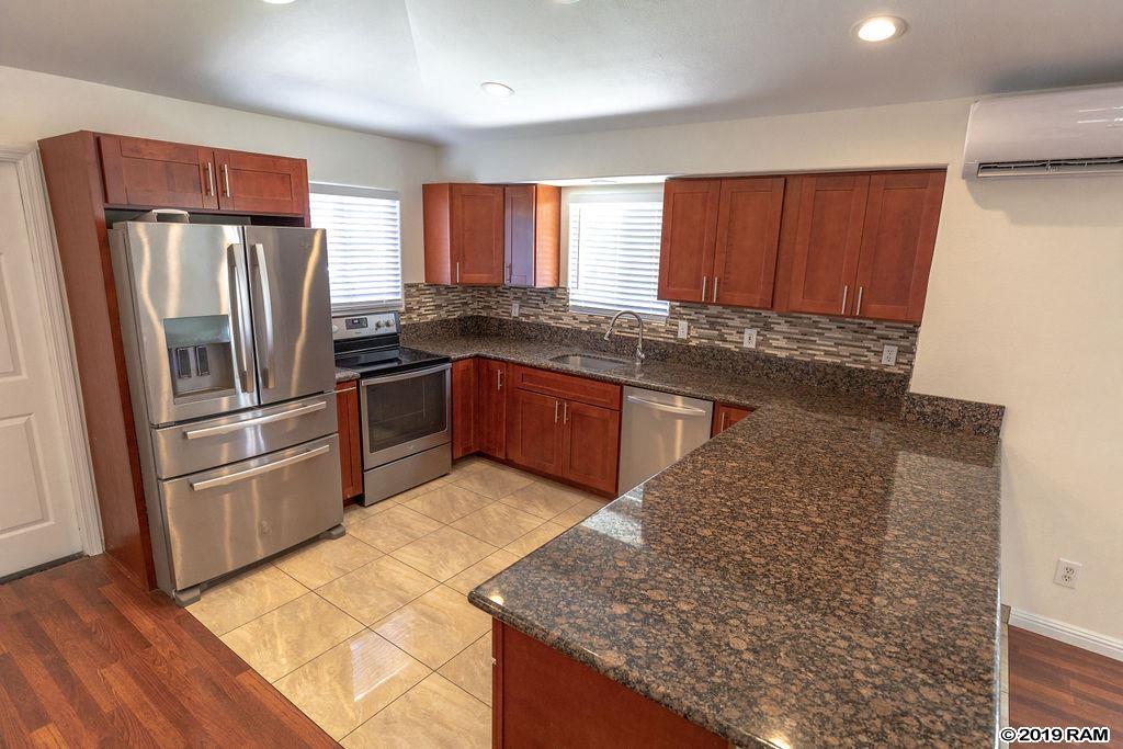 37  Kealohilani St , Kahului home - photo 16 of 18