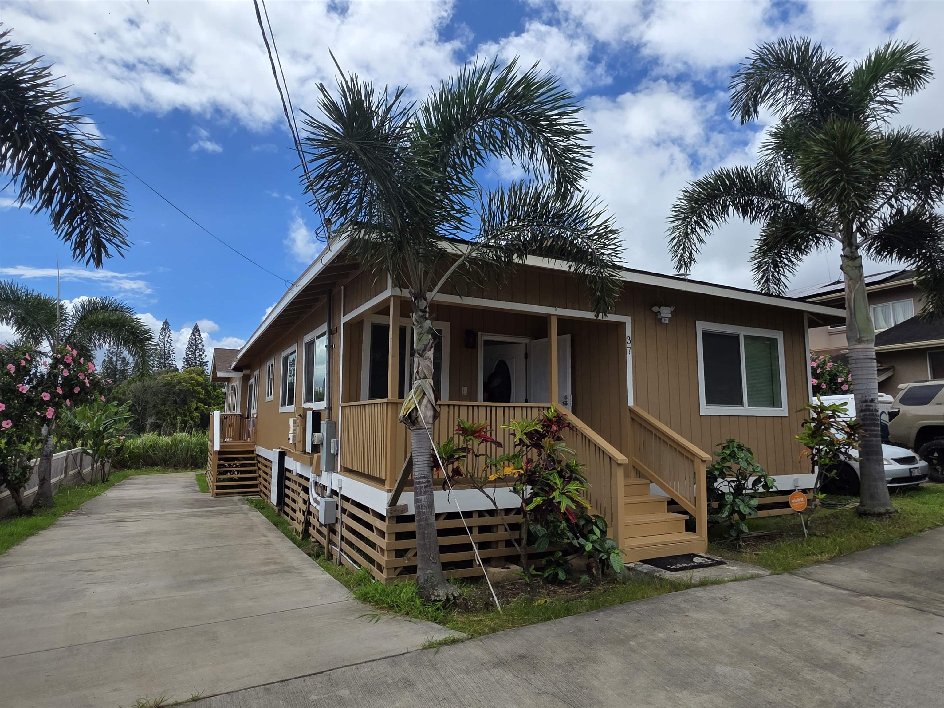 37  Kuhinia St Waihee, Wailuku home - photo 2 of 22