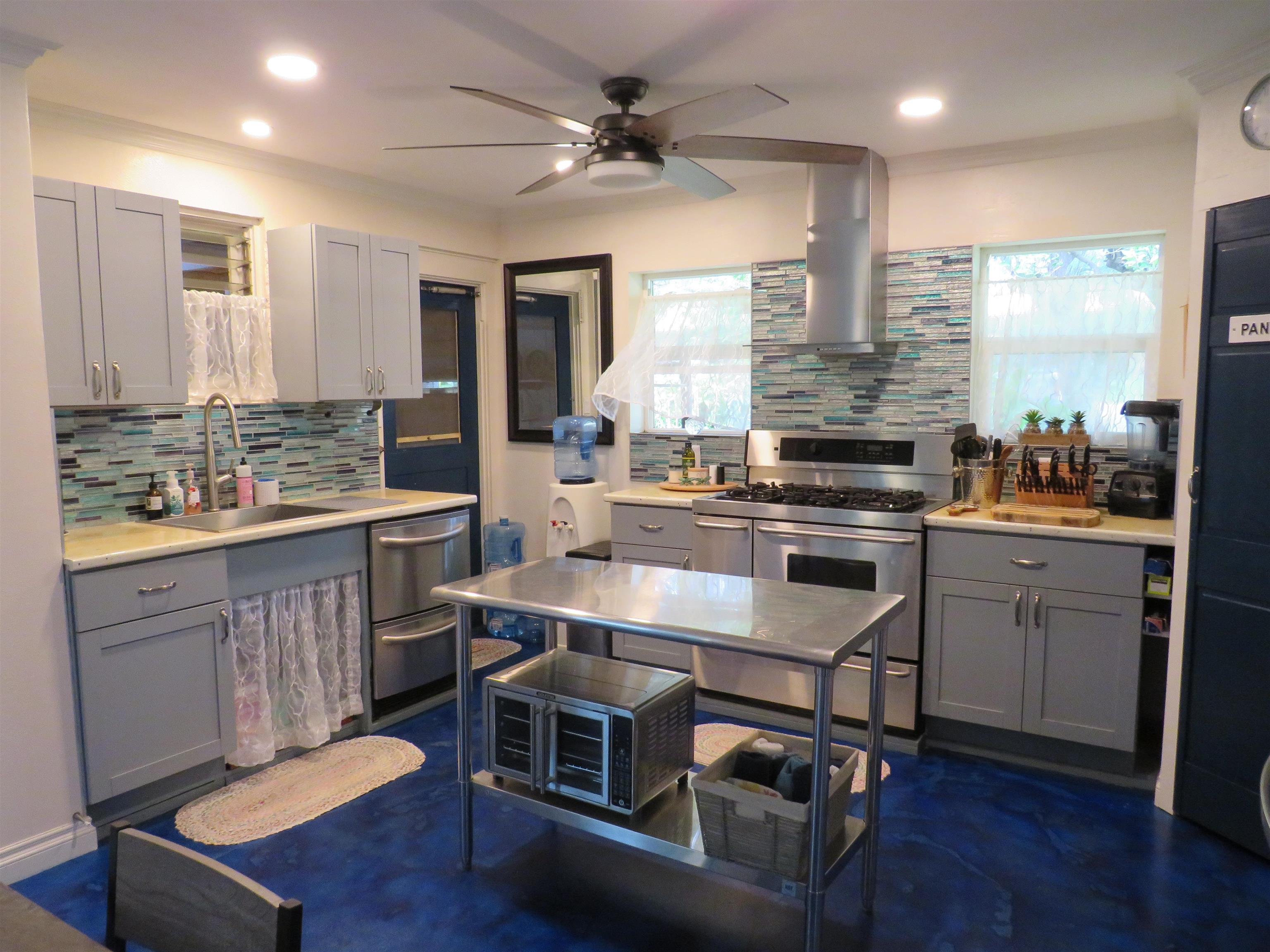 37  Olo Pl Waikapu, Wailuku home - photo 4 of 15