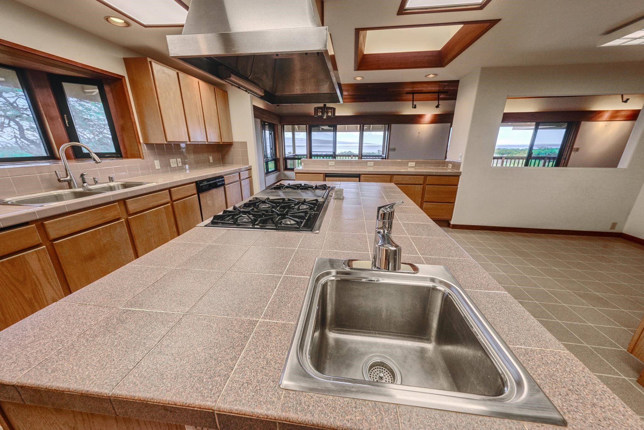 370  Onioni Dr , Molokai home - photo 25 of 49