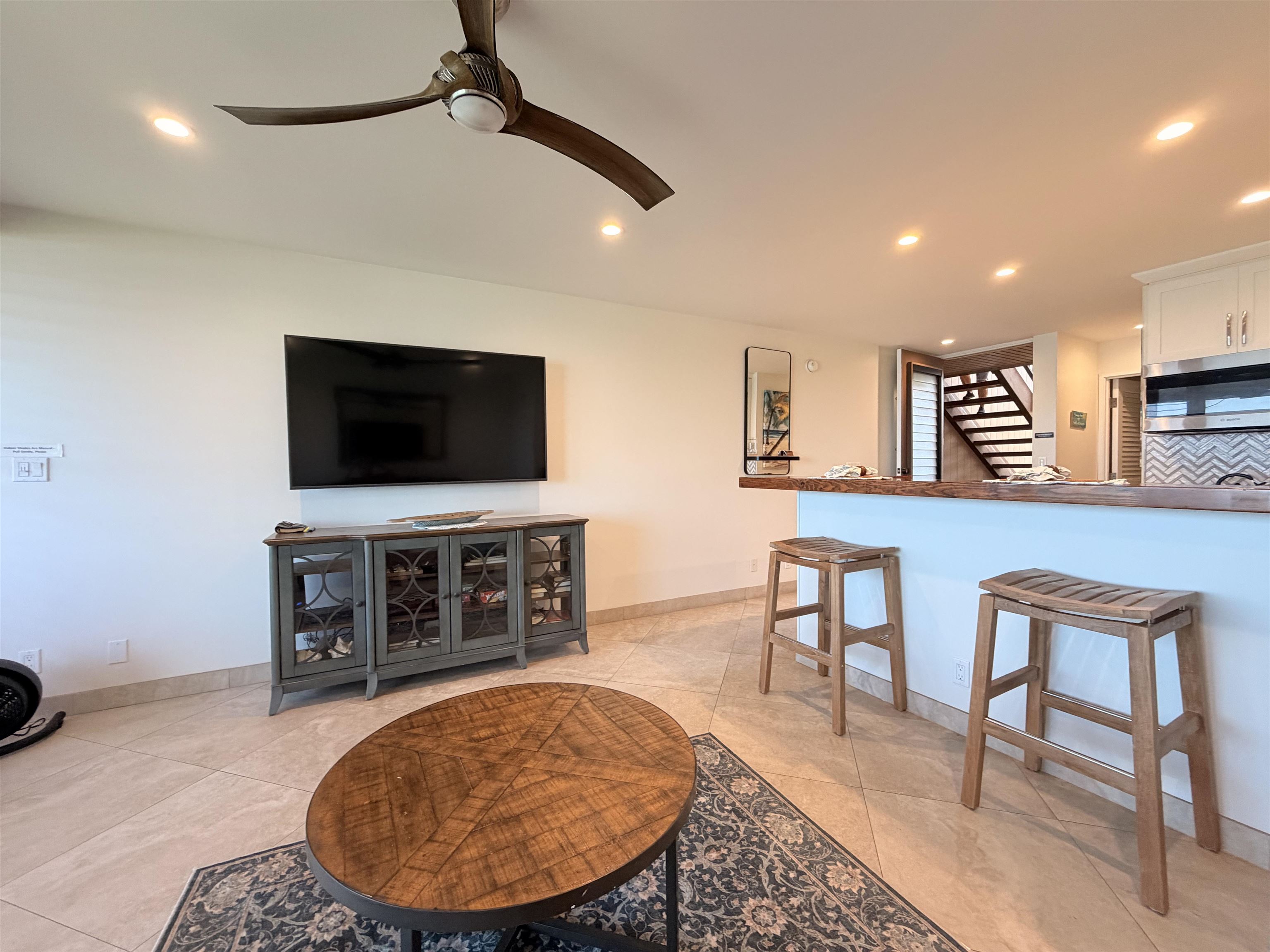 Pikake condo # 103, Lahaina, Hawaii - photo 16 of 38