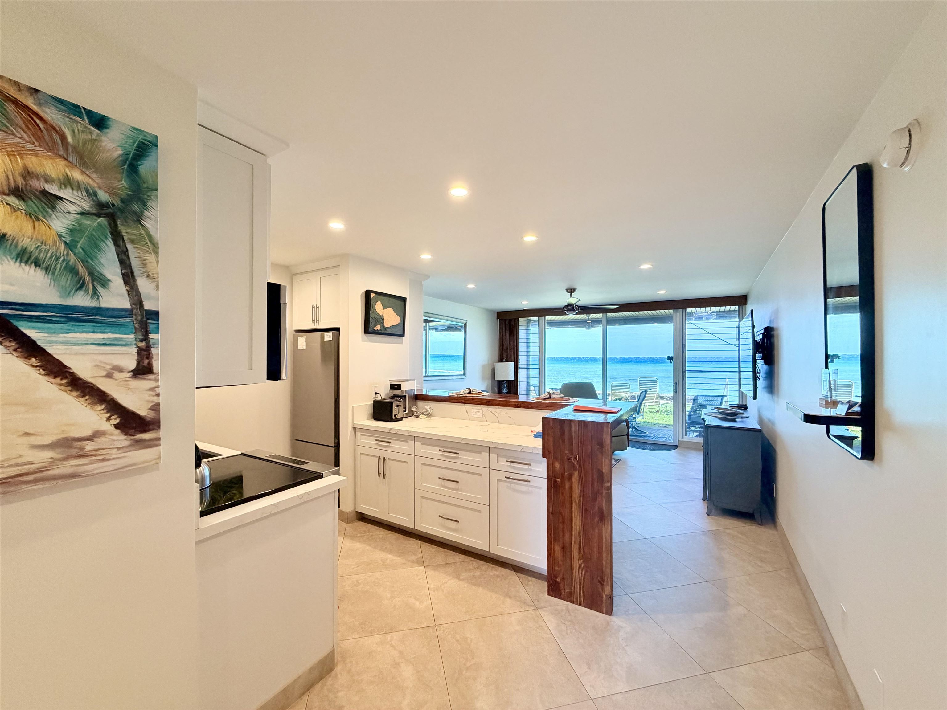 Pikake condo # 103, Lahaina, Hawaii - photo 4 of 39