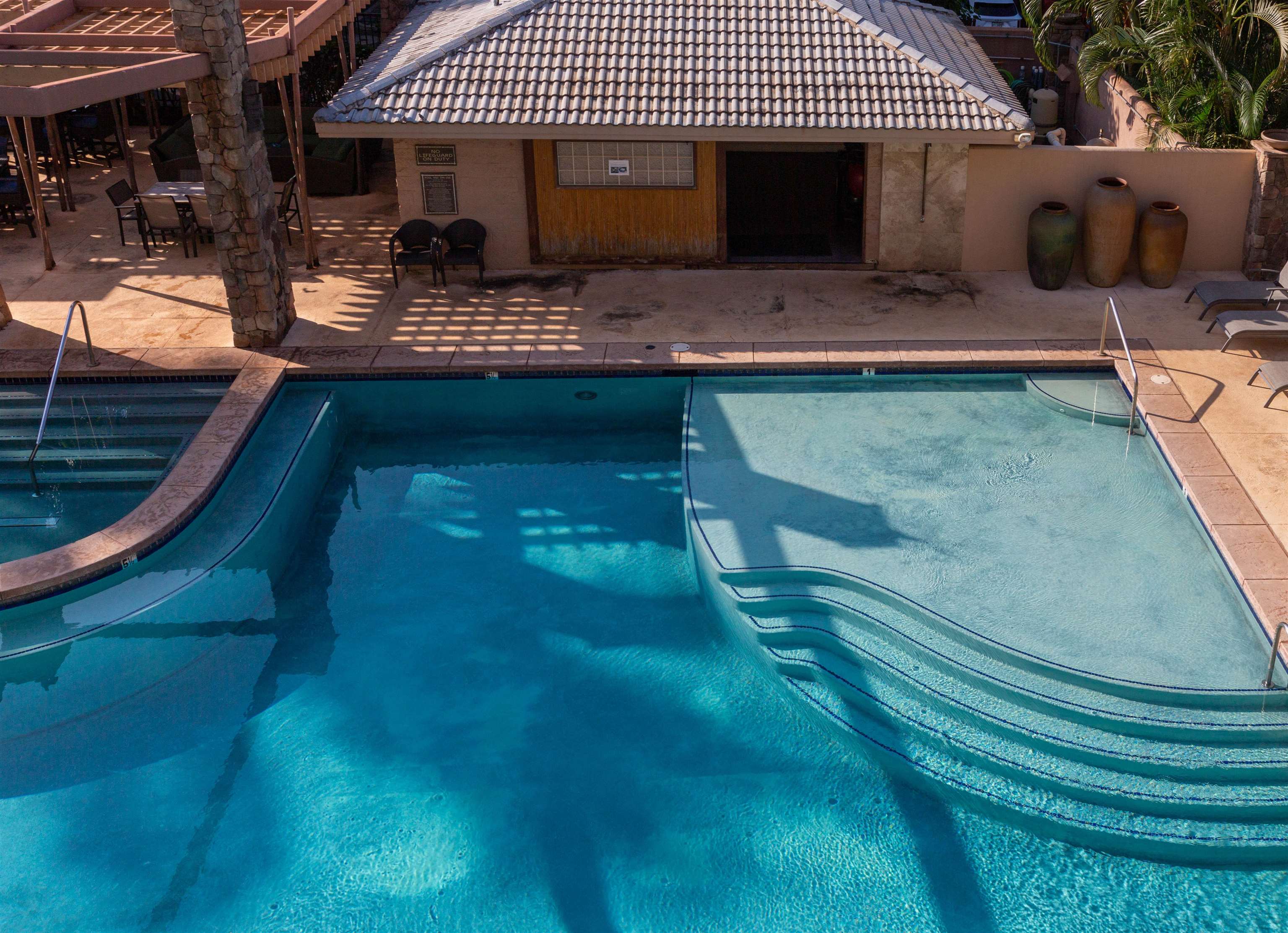 The Breakers condo # D34, Lahaina, Hawaii - photo 21 of 27