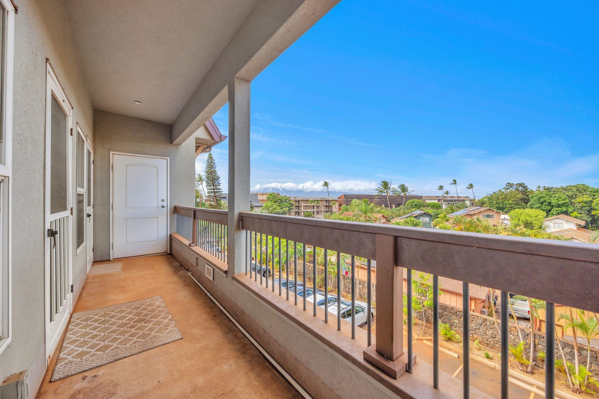 The Breakers condo # D-33, Lahaina, Hawaii - photo 22 of 38