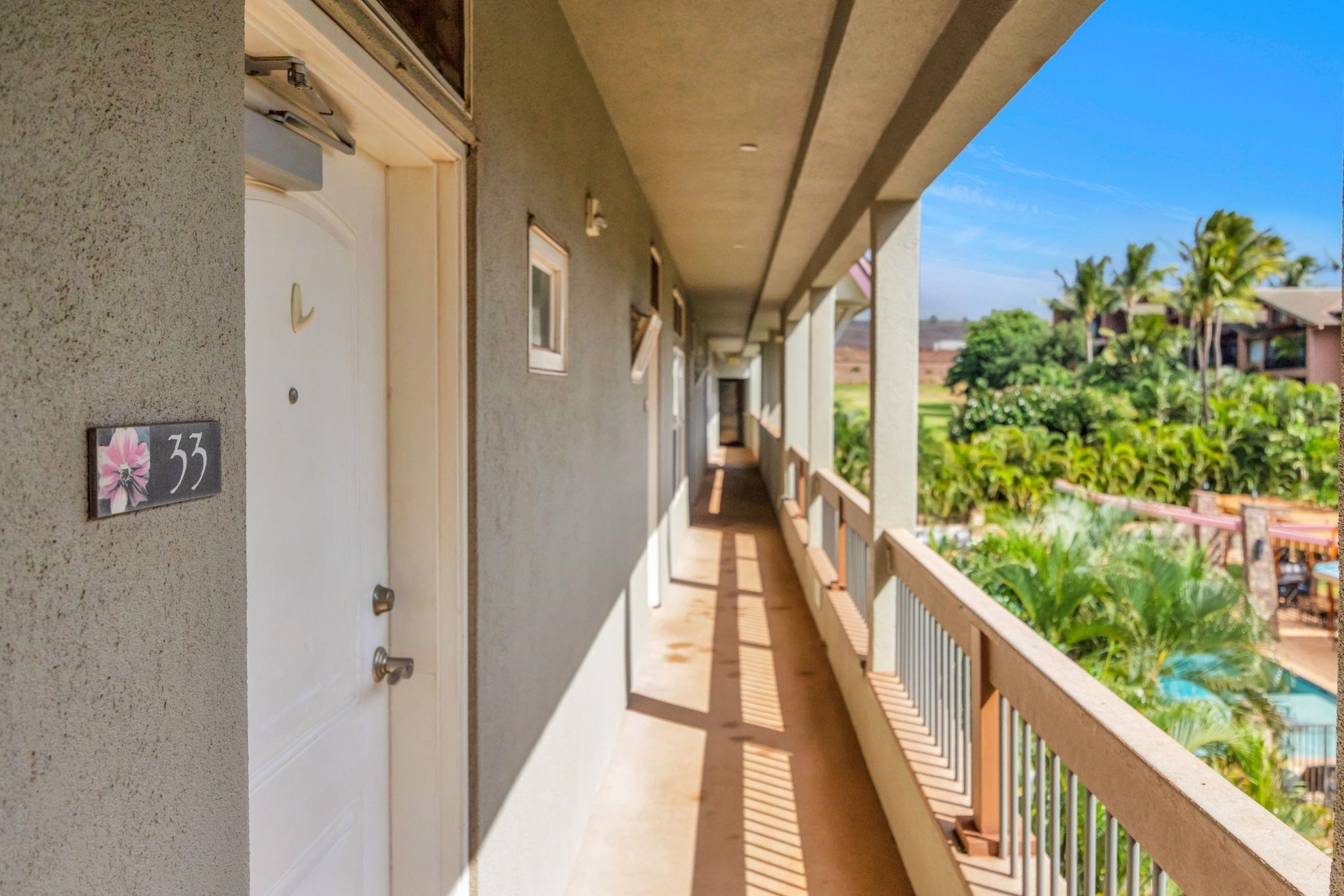 The Breakers condo # D-33, Lahaina, Hawaii - photo 24 of 38