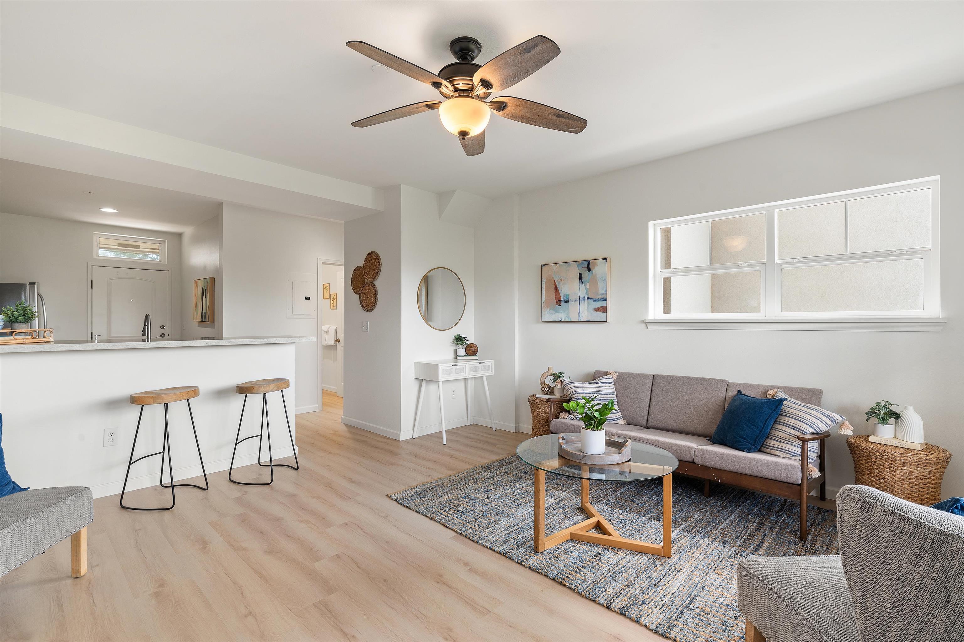 The Breakers condo # E20, Lahaina, Hawaii - photo 14 of 31