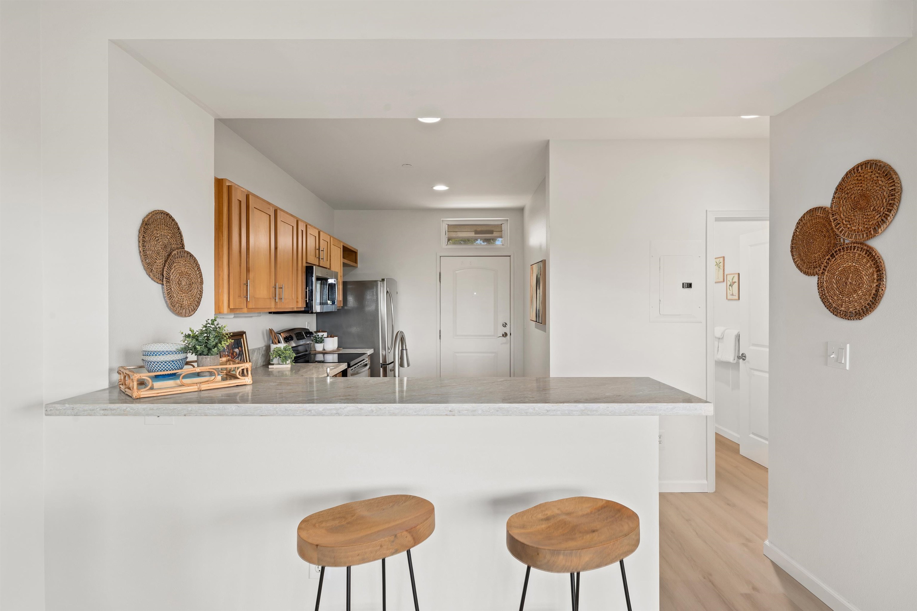 The Breakers condo # E20, Lahaina, Hawaii - photo 15 of 31