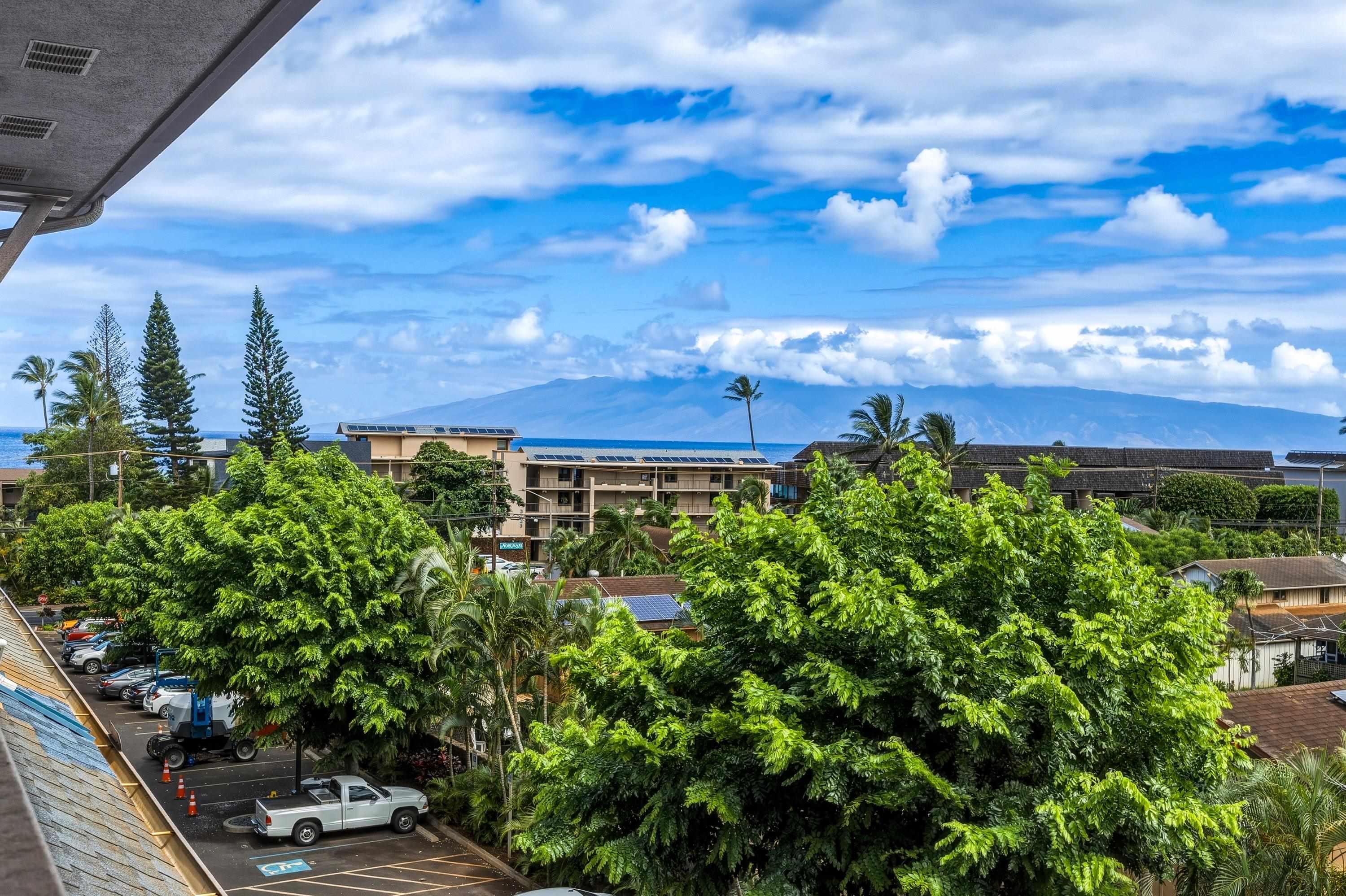 The Breakers condo # E32, Lahaina, Hawaii - photo 19 of 40