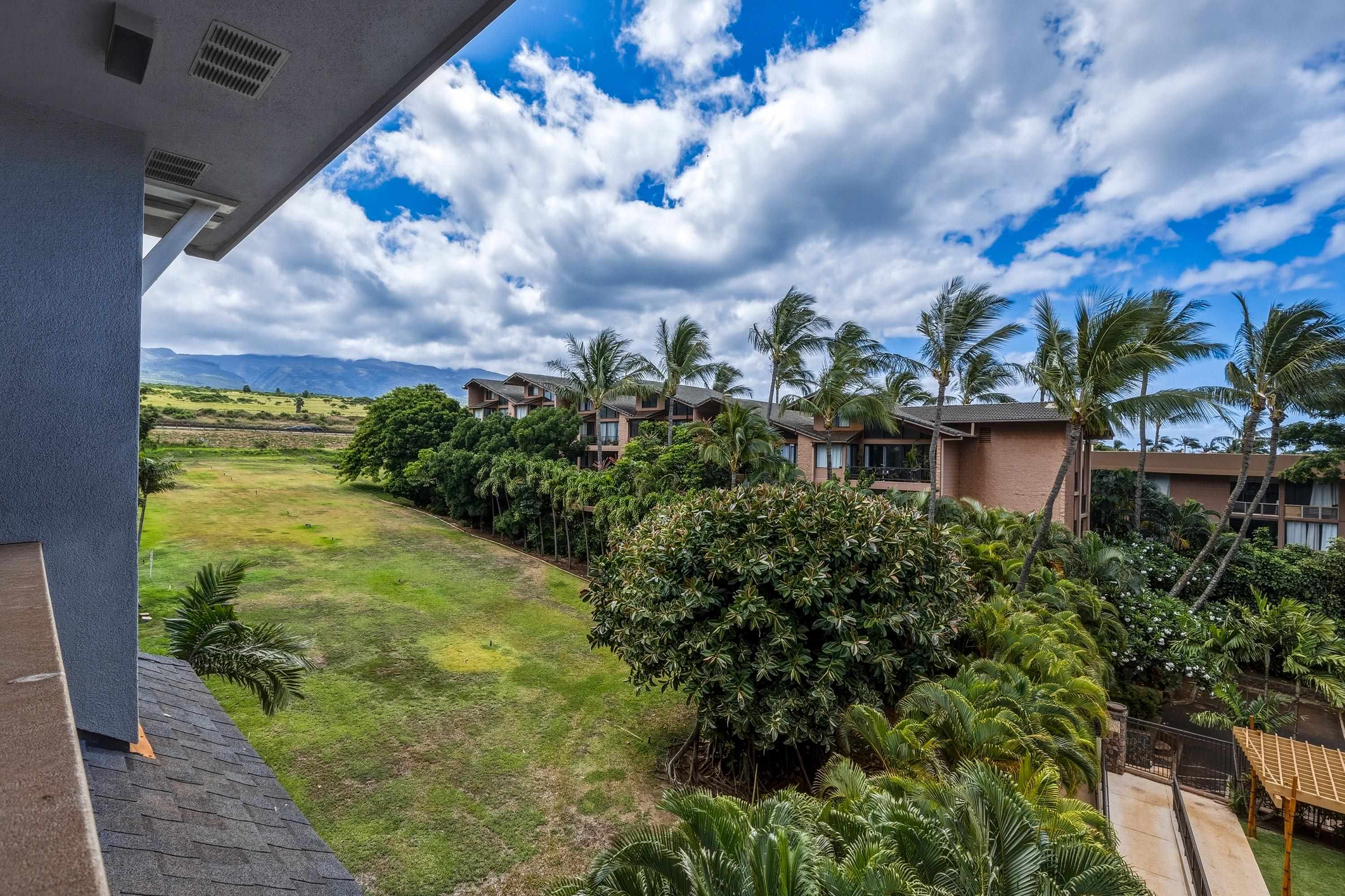 The Breakers condo # E32, Lahaina, Hawaii - photo 28 of 40