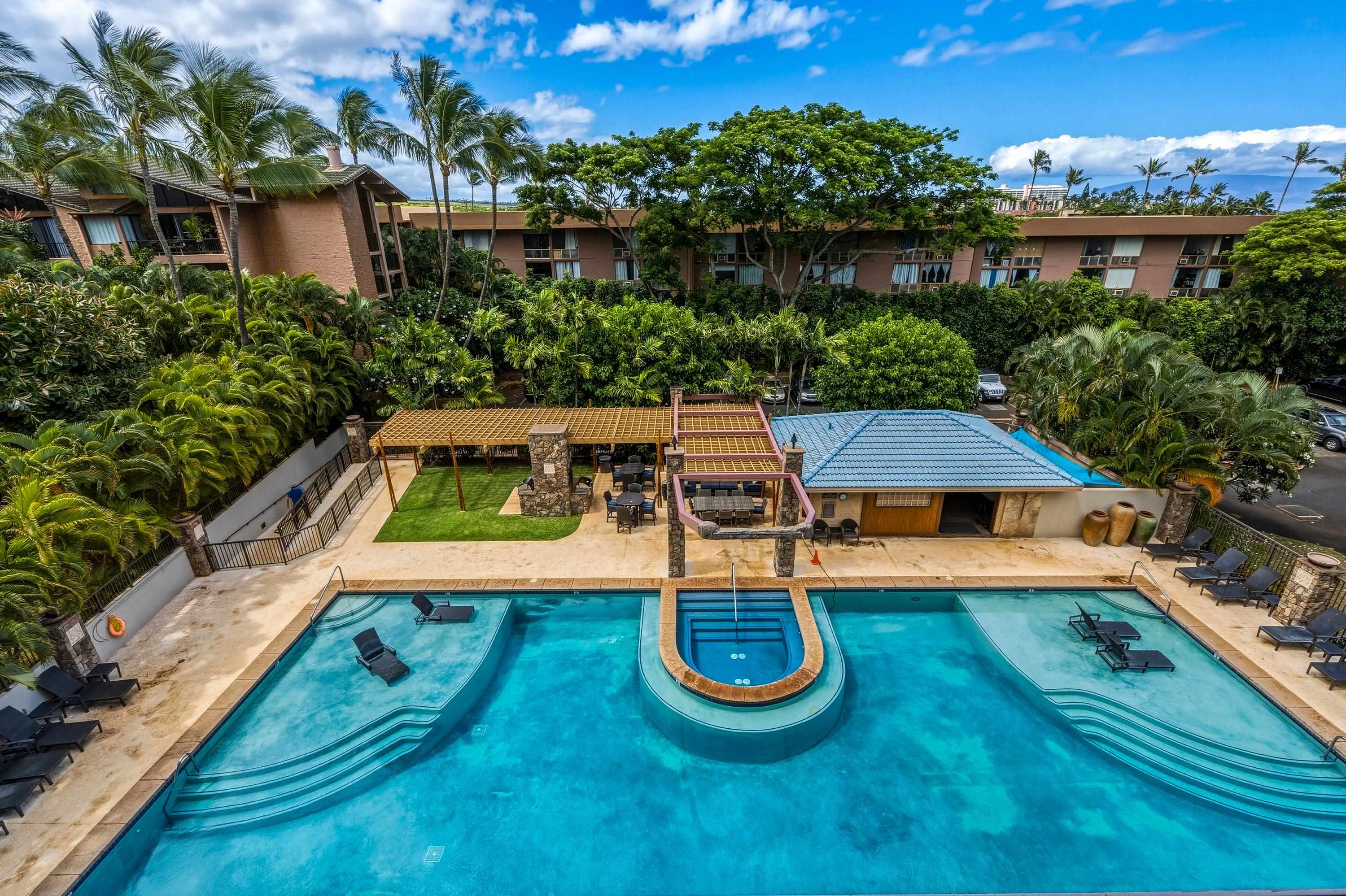 The Breakers condo # E32, Lahaina, Hawaii - photo 30 of 40