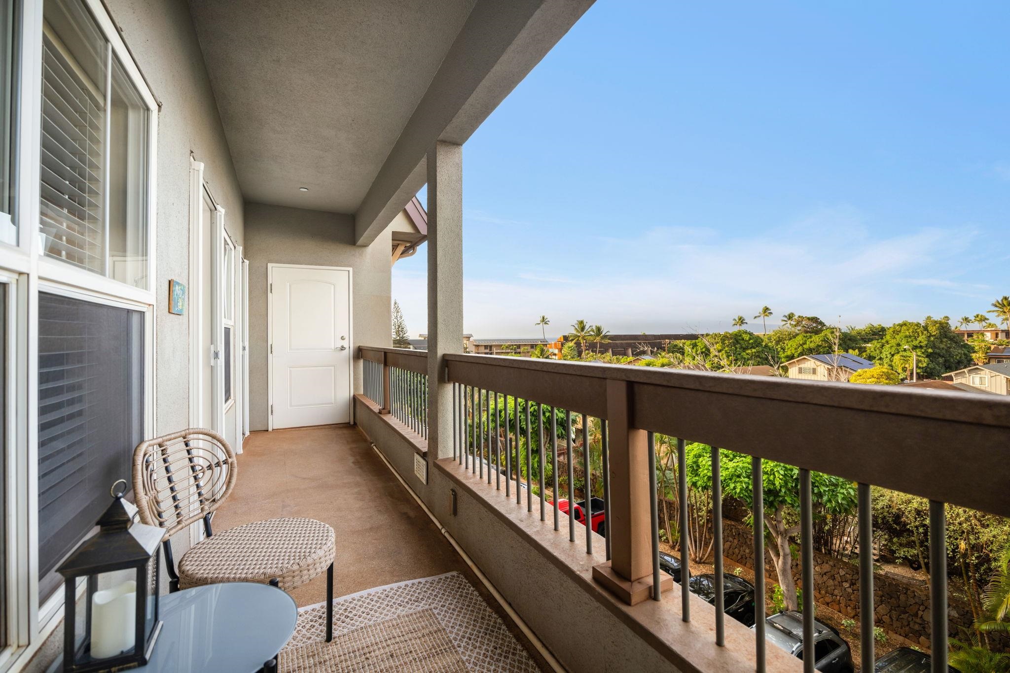 The Breakers condo # E-33, Lahaina, Hawaii - photo 16 of 35