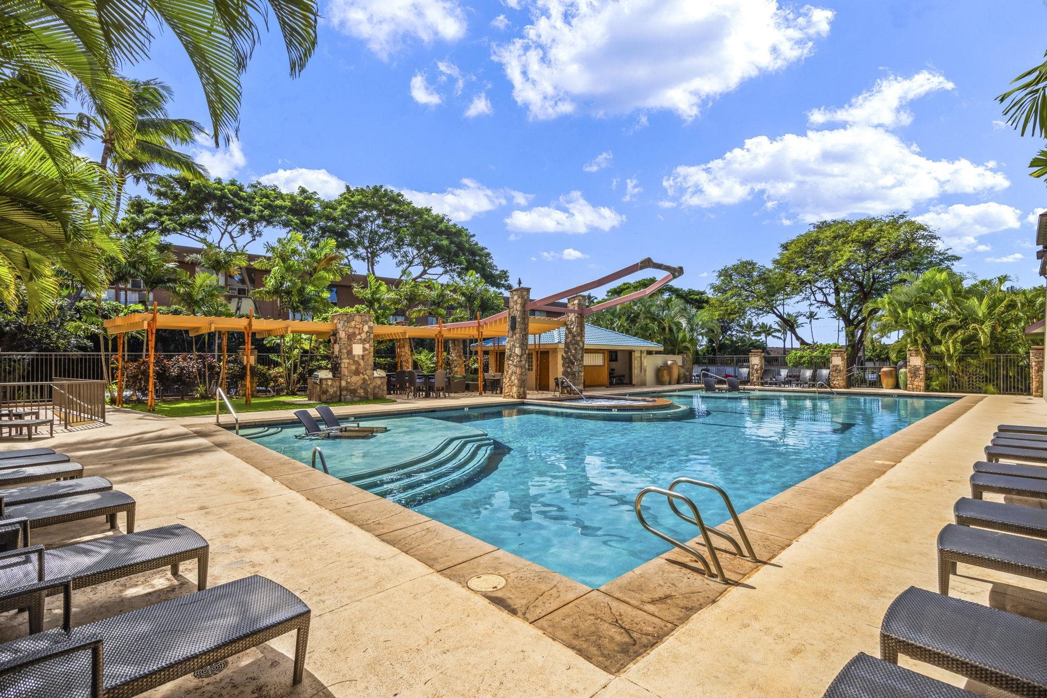 The Breakers condo # E-33, Lahaina, Hawaii - photo 32 of 35