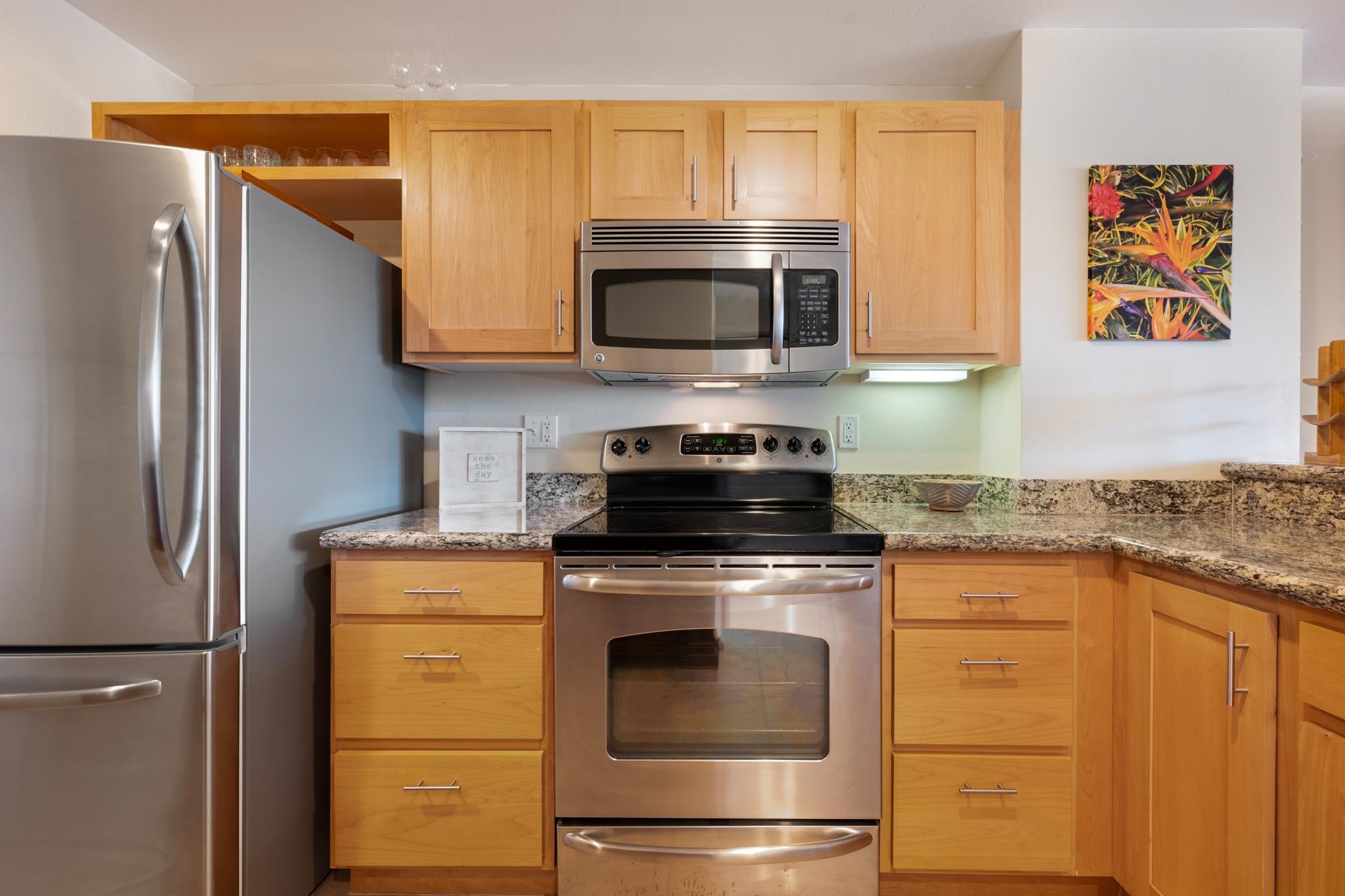 The Breakers condo # E41, Lahaina, Hawaii - photo 14 of 39