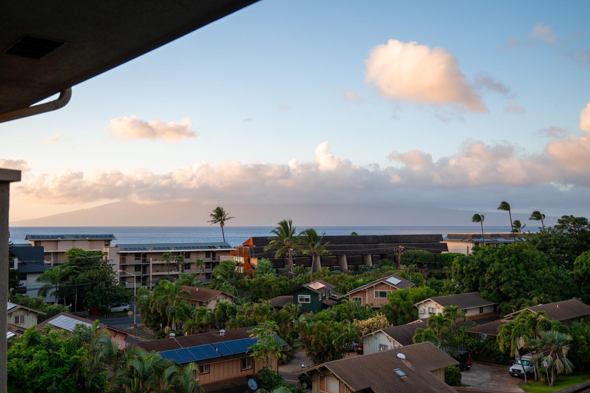 The Breakers condo # E41, Lahaina, Hawaii - photo 34 of 39