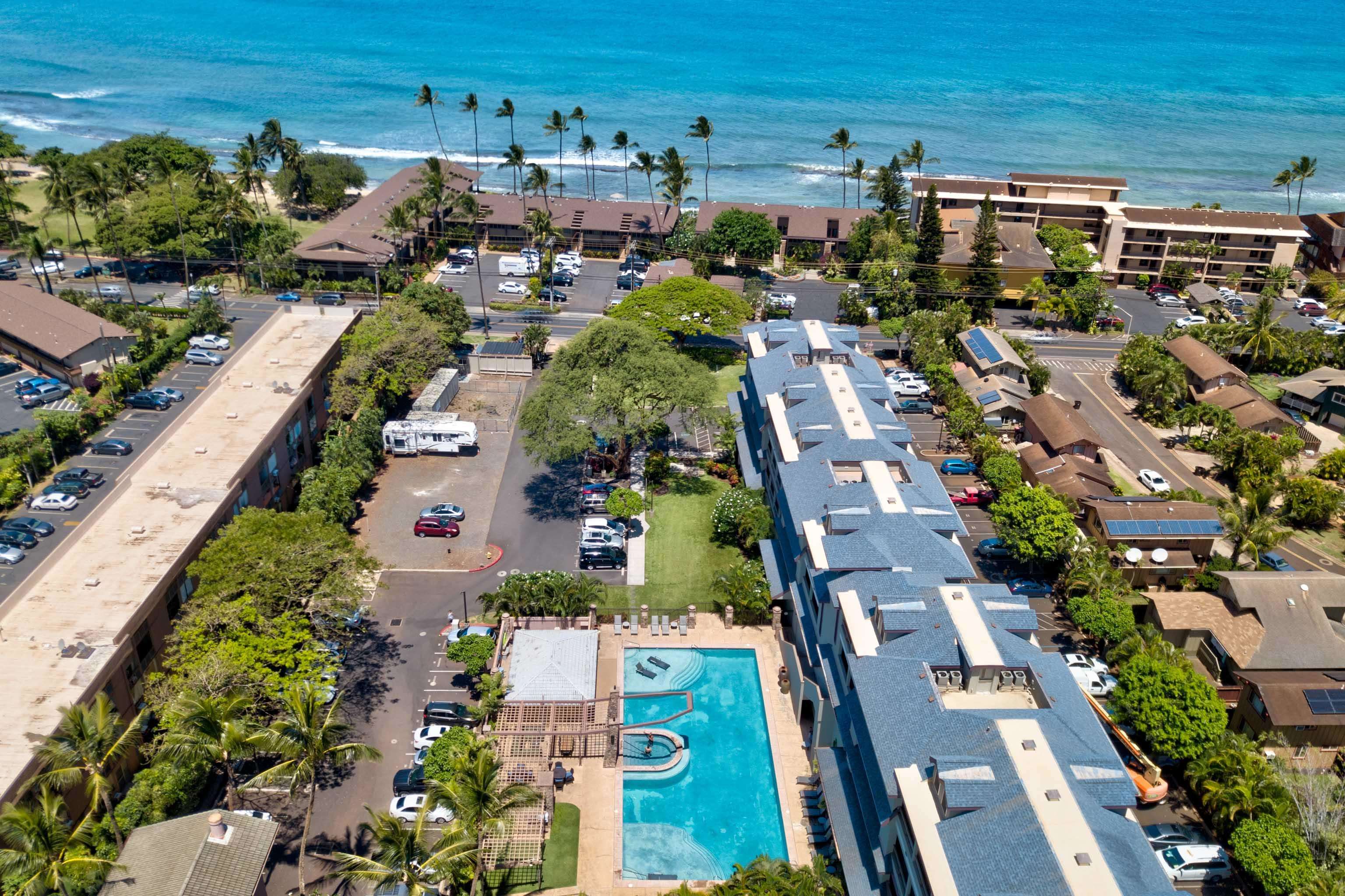 The Breakers condo # E43, Lahaina, Hawaii - photo 38 of 40