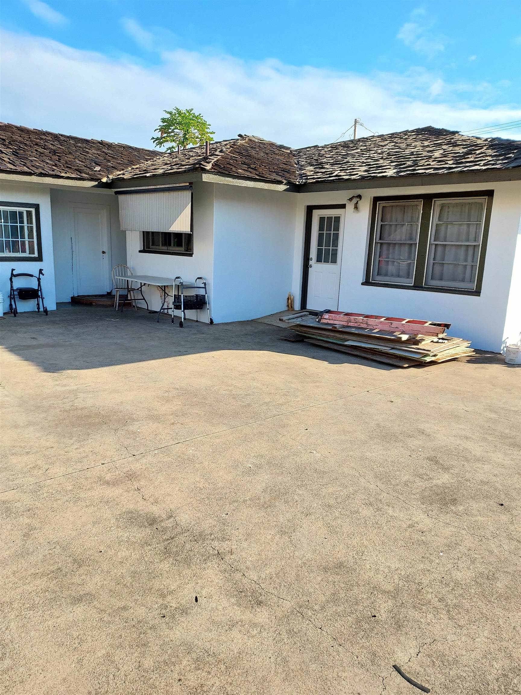 371  Waiehu Beach Rd Rd Paukukalo, Wailuku home - photo 2 of 2