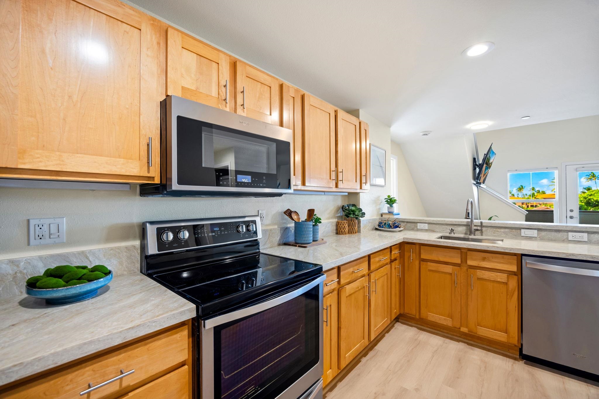 The Breakers condo # F40, Lahaina, Hawaii - photo 11 of 49