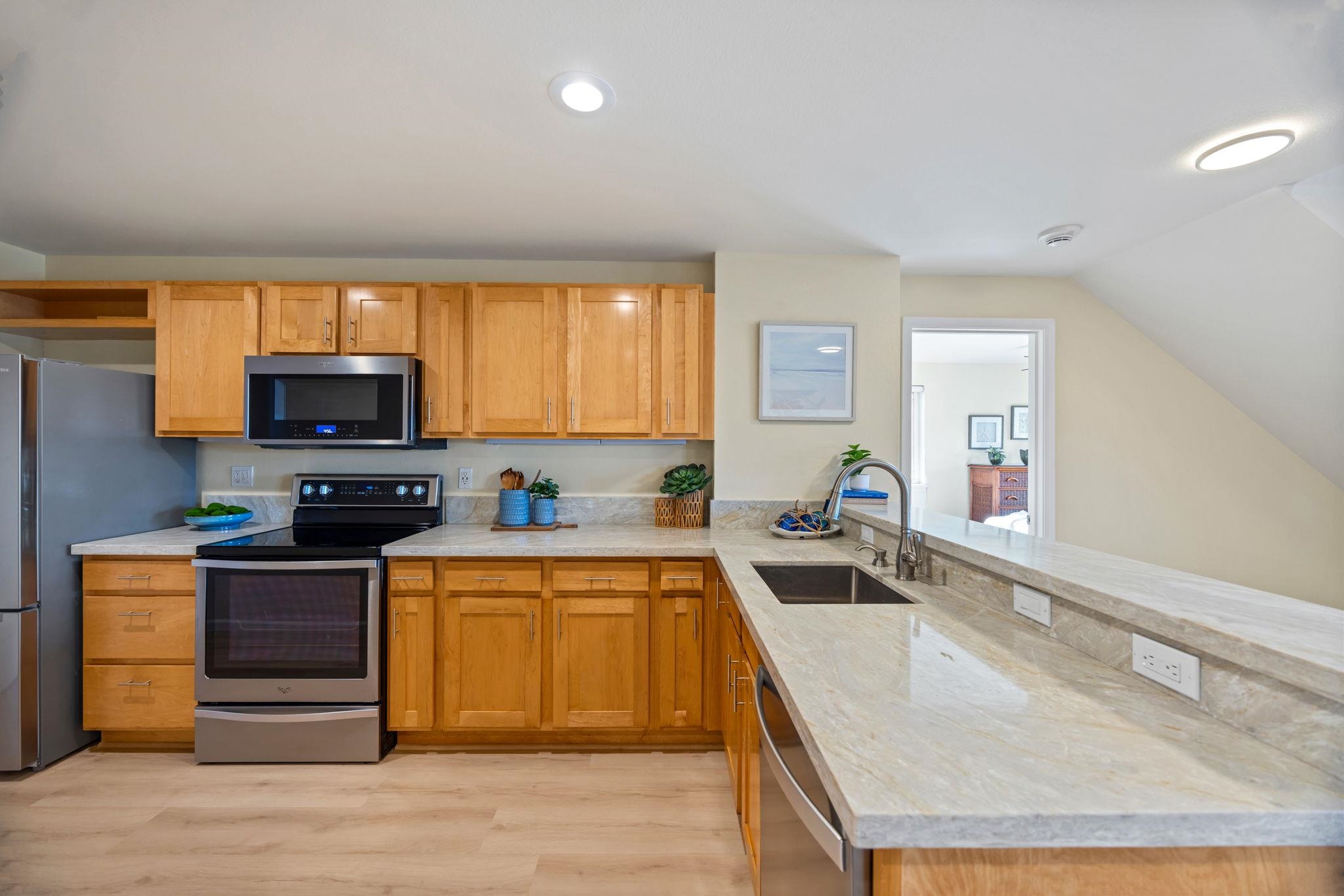 The Breakers condo # F40, Lahaina, Hawaii - photo 12 of 49