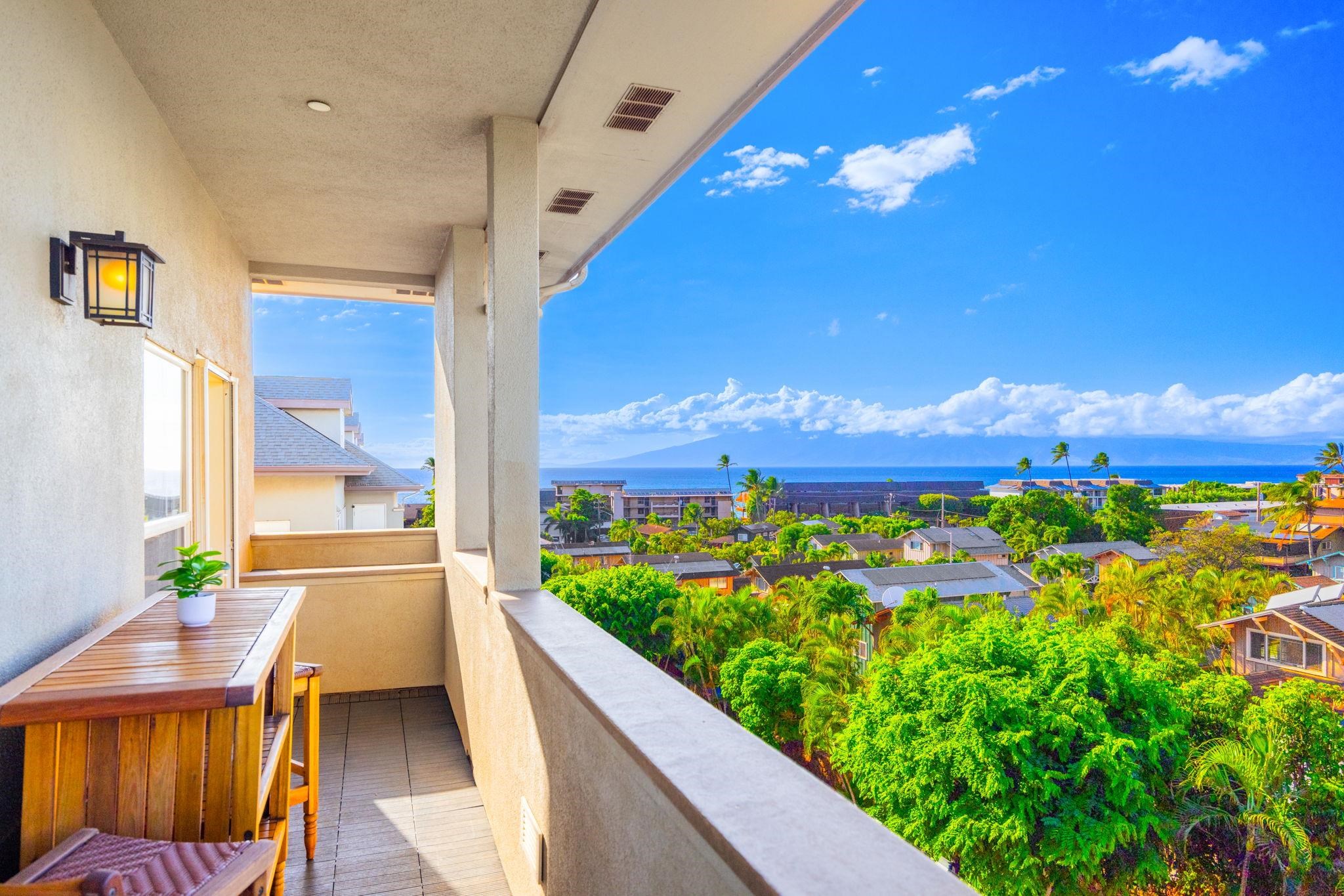 The Breakers condo # F40, Lahaina, Hawaii - photo 21 of 49