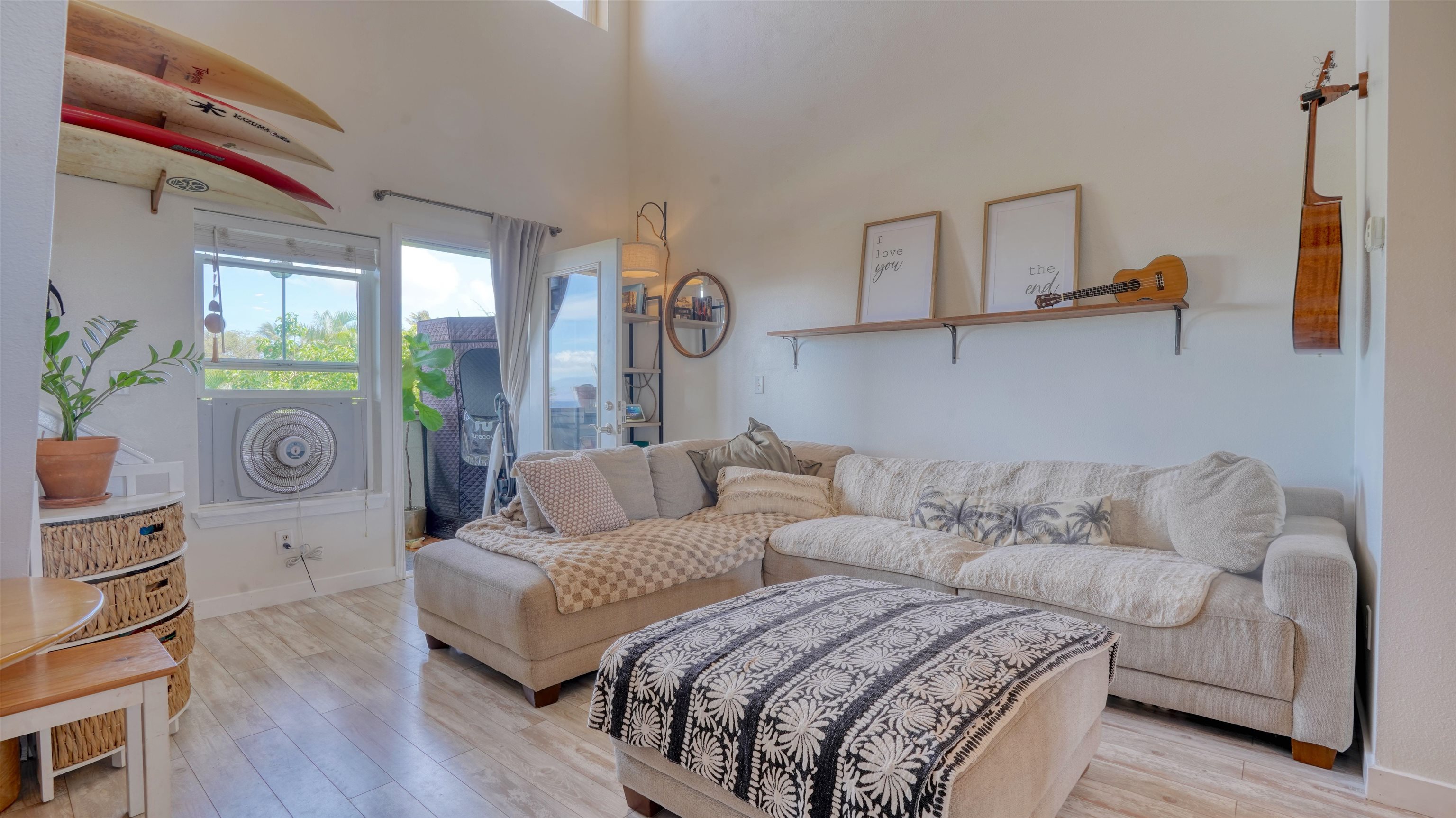 The Breakers condo # F44, Lahaina, Hawaii - photo 14 of 39