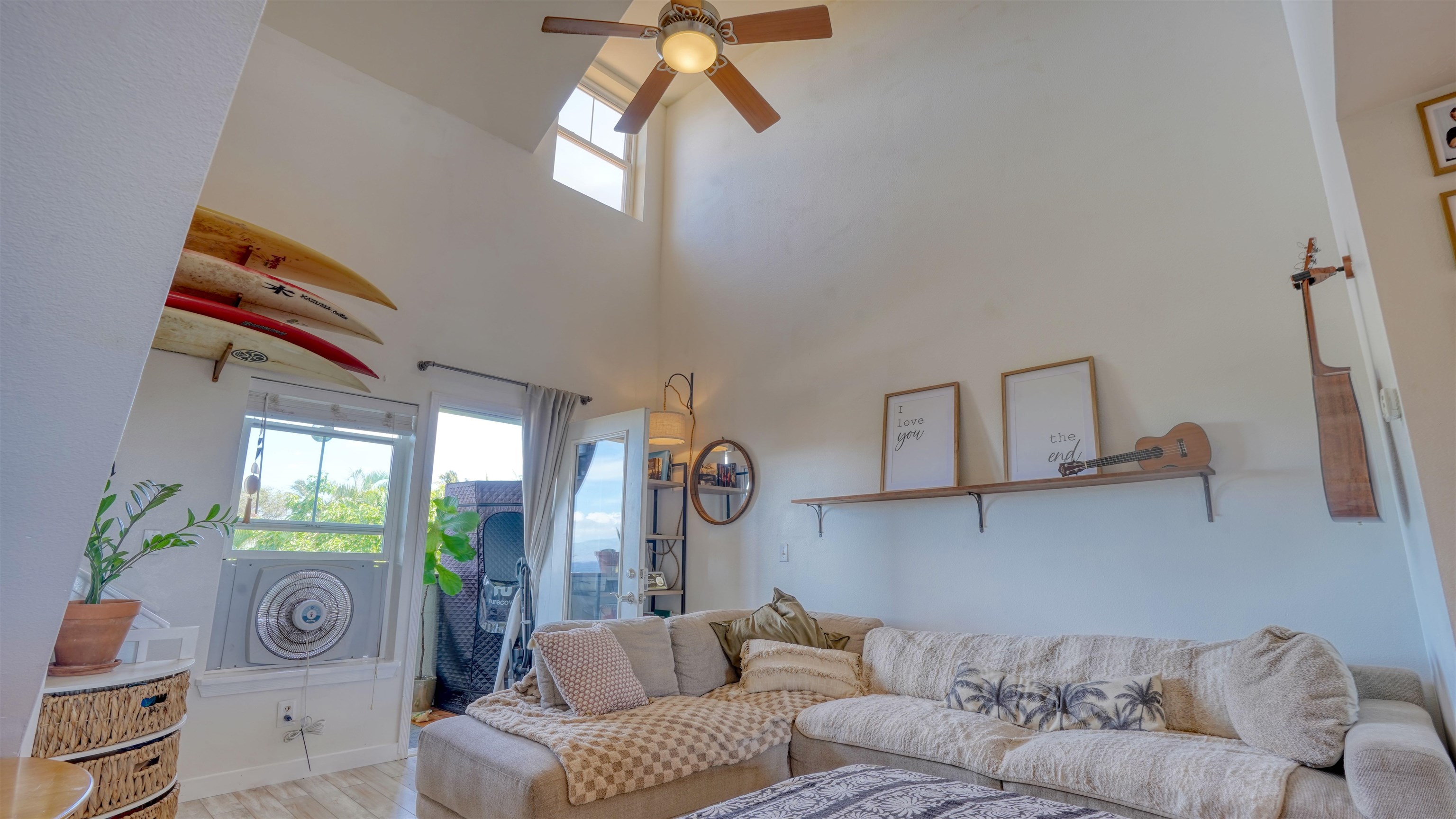 The Breakers condo # F44, Lahaina, Hawaii - photo 15 of 39