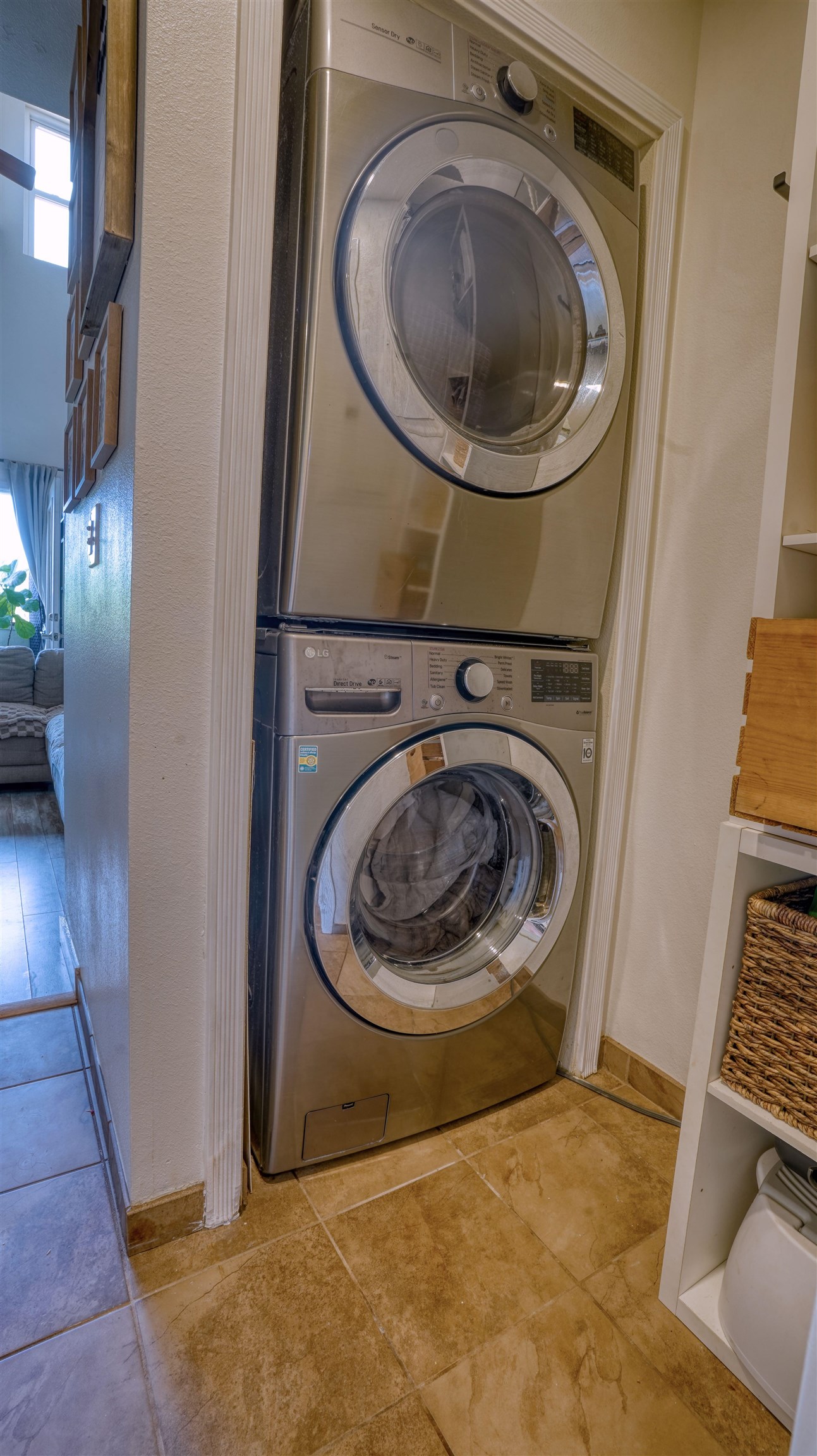 The Breakers condo # F44, Lahaina, Hawaii - photo 21 of 39
