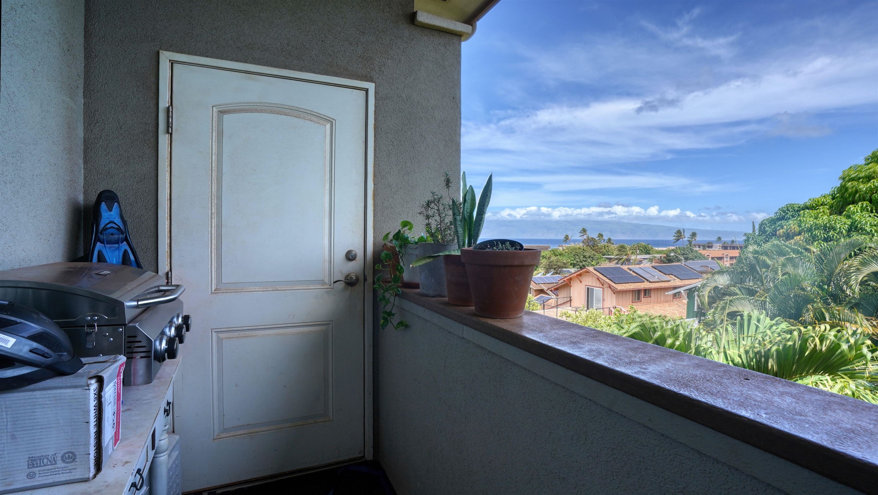 The Breakers condo # F44, Lahaina, Hawaii - photo 28 of 39