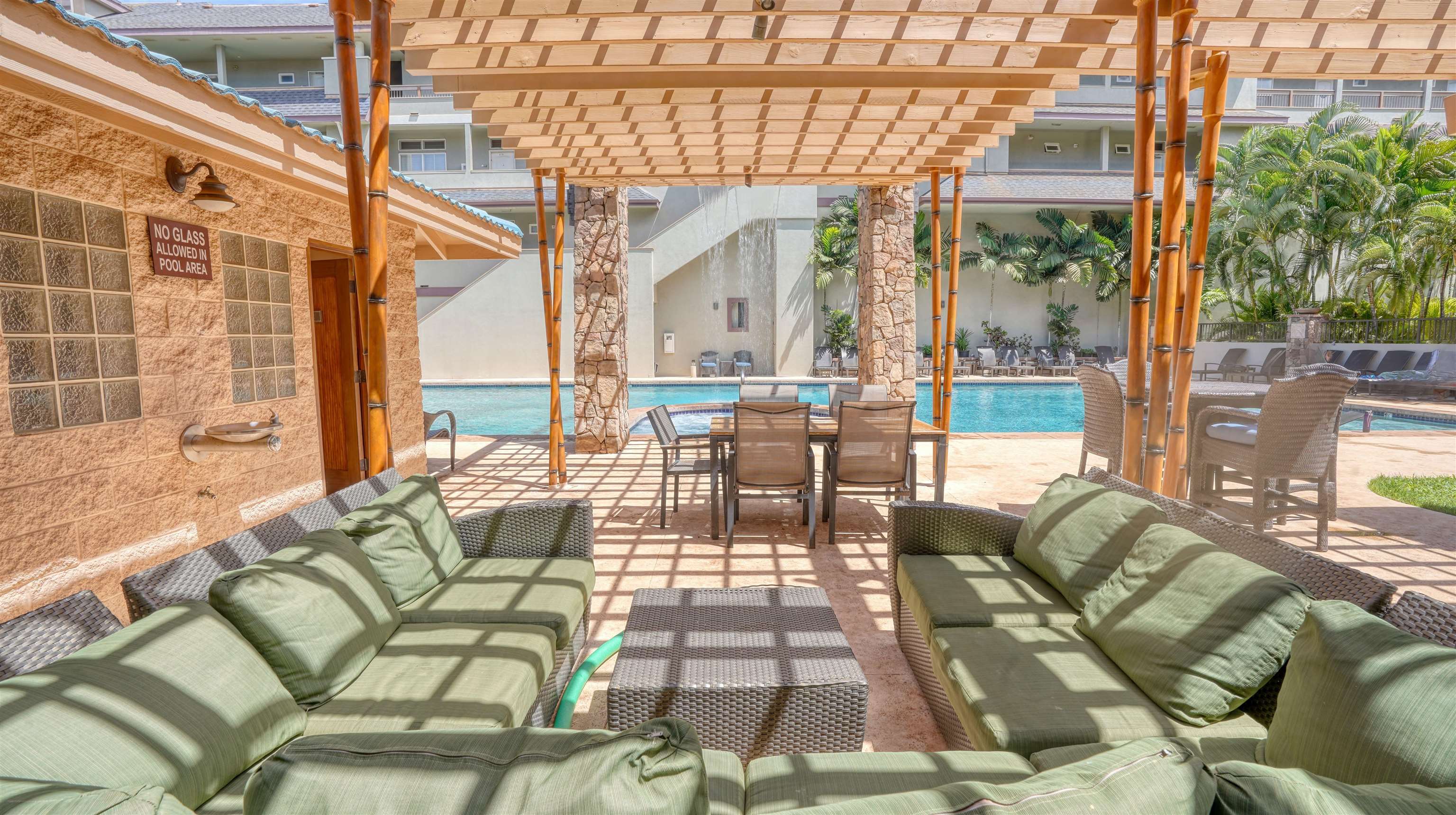 The Breakers condo # F44, Lahaina, Hawaii - photo 36 of 39