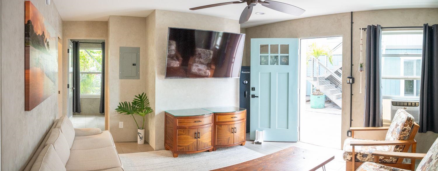 372  Market St Happy Valley, Wailuku home - photo 15 of 36