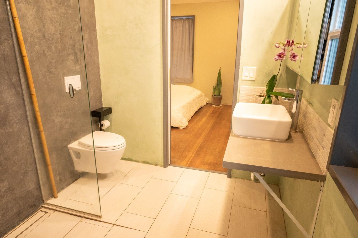 372  Market St Happy Valley, Wailuku home - photo 19 of 36