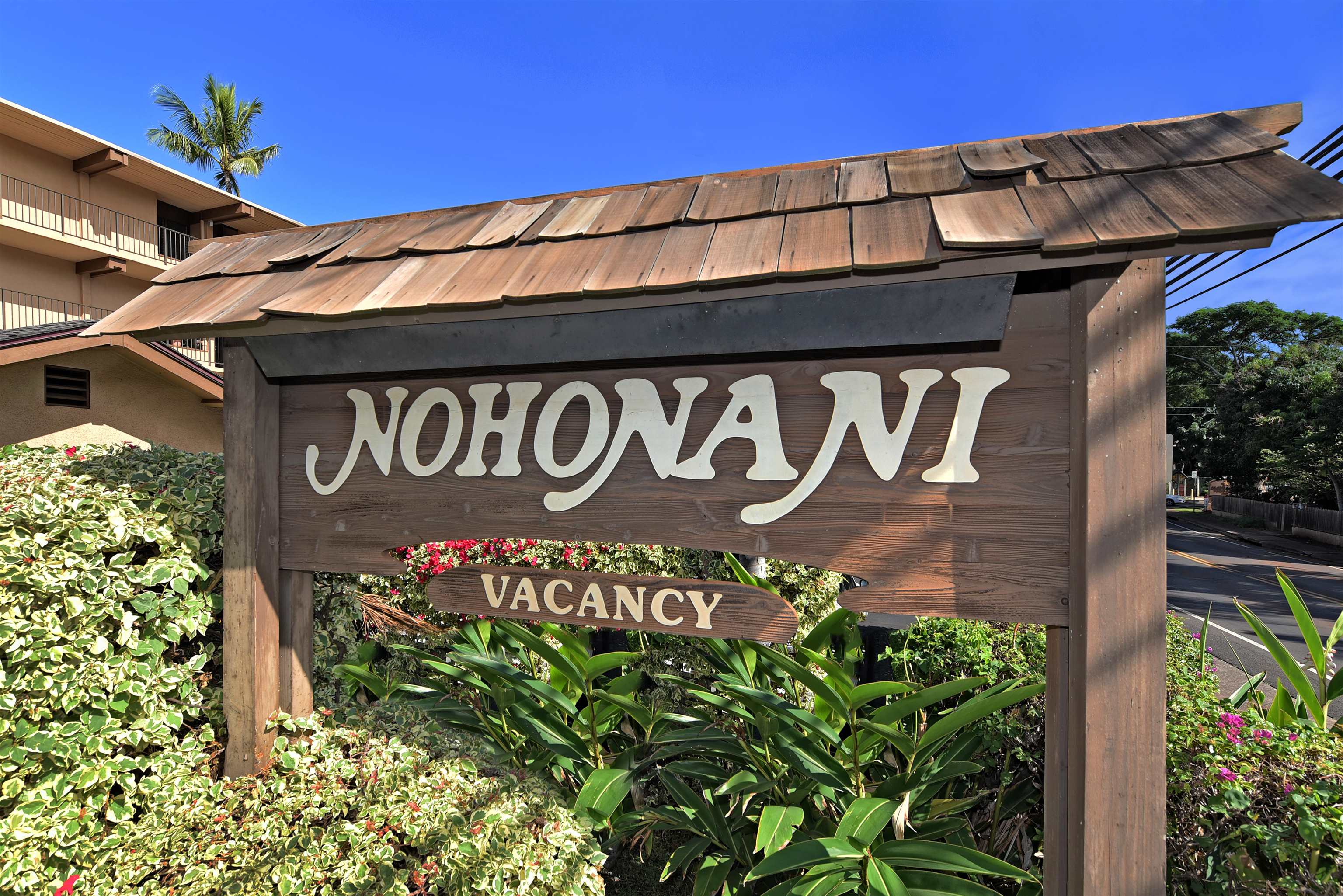 Nohonani condo # 100, Lahaina, Hawaii - photo 26 of 32