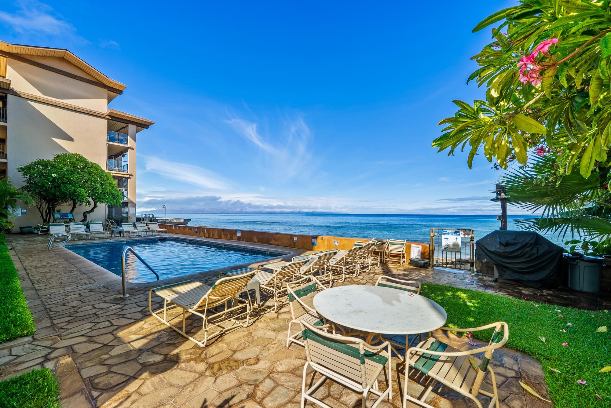 Nohonani condo # 104, Lahaina, Hawaii - photo 36 of 45