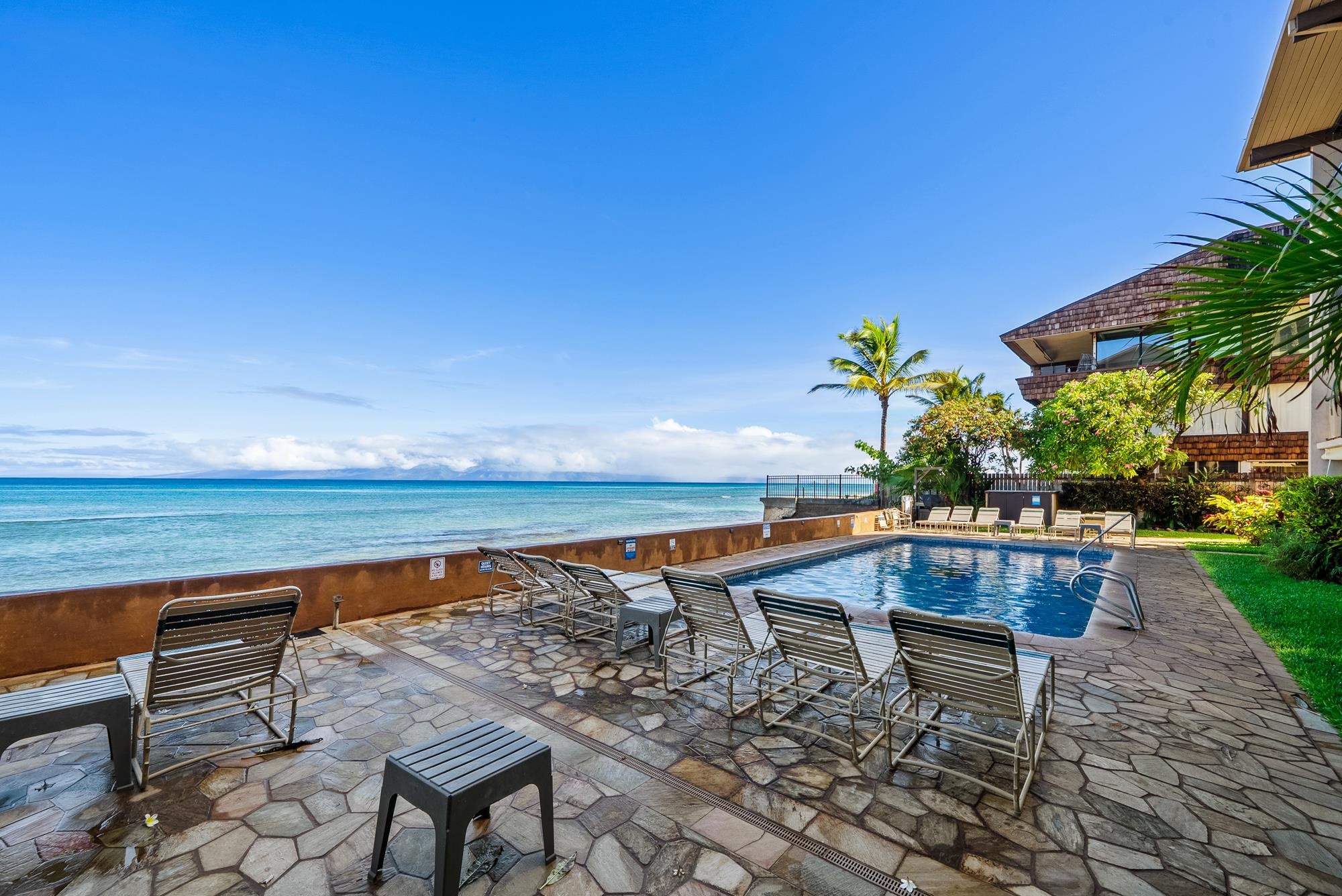 Nohonani condo # 104, Lahaina, Hawaii - photo 38 of 45
