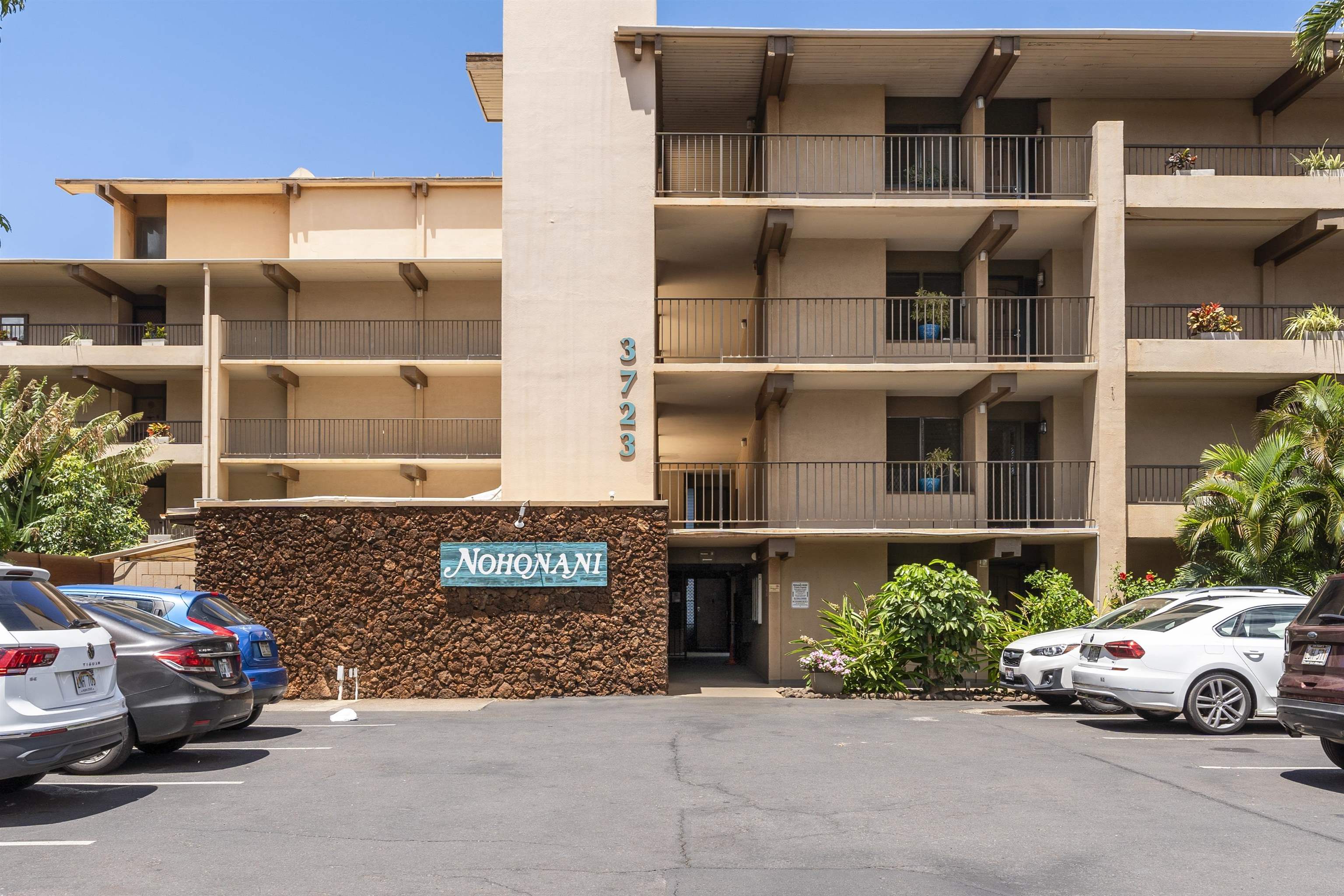 Nohonani condo # 302, Lahaina, Hawaii - photo 30 of 33