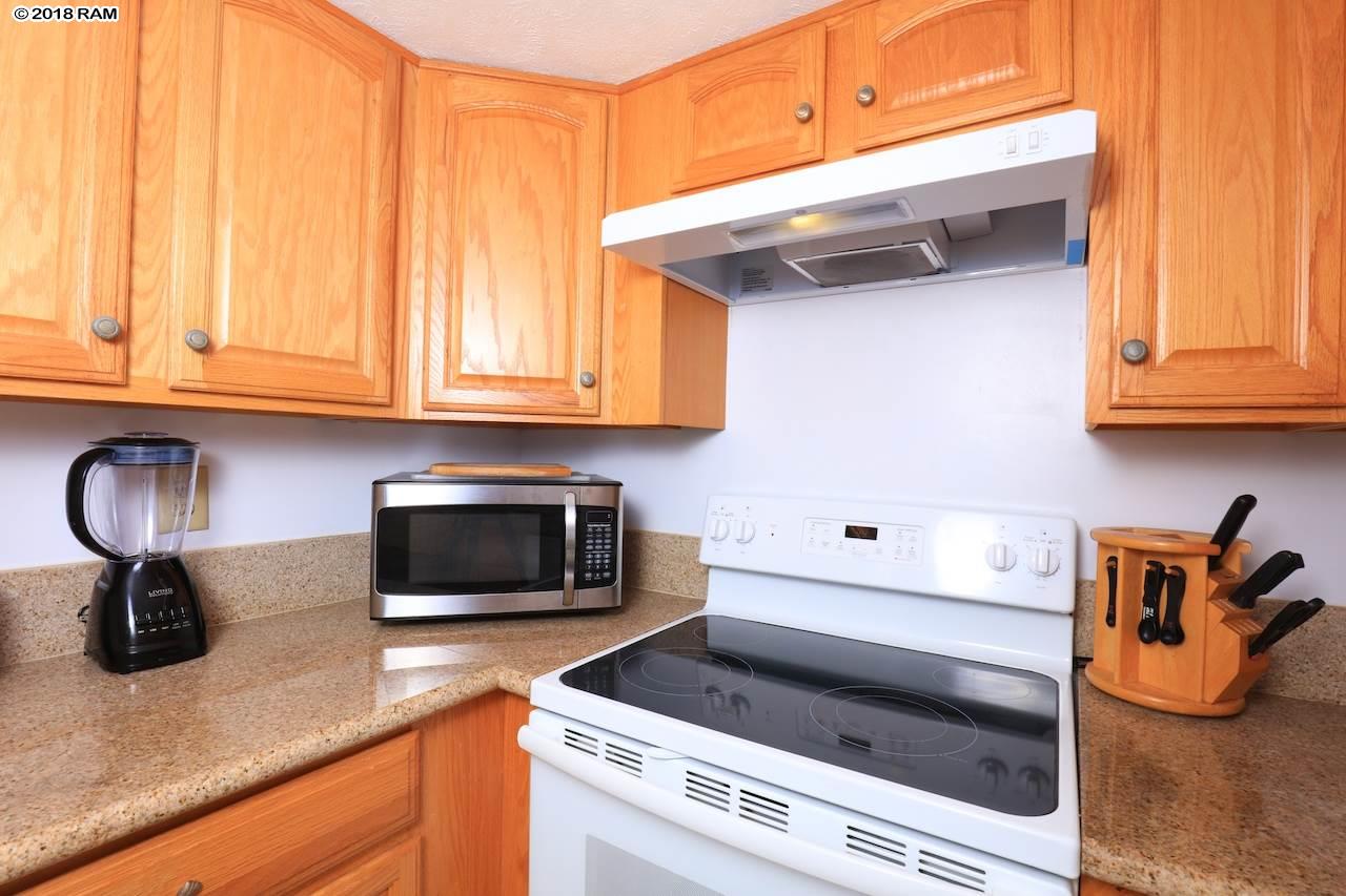 Nohonani condo # 405, Lahaina, Hawaii - photo 20 of 24