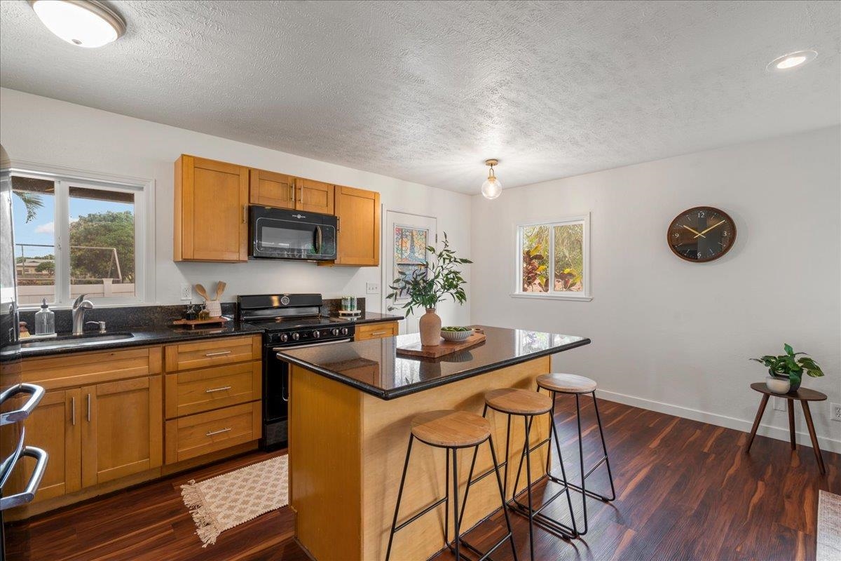 374  A Kalua Rd , Wailuku home - photo 12 of 42