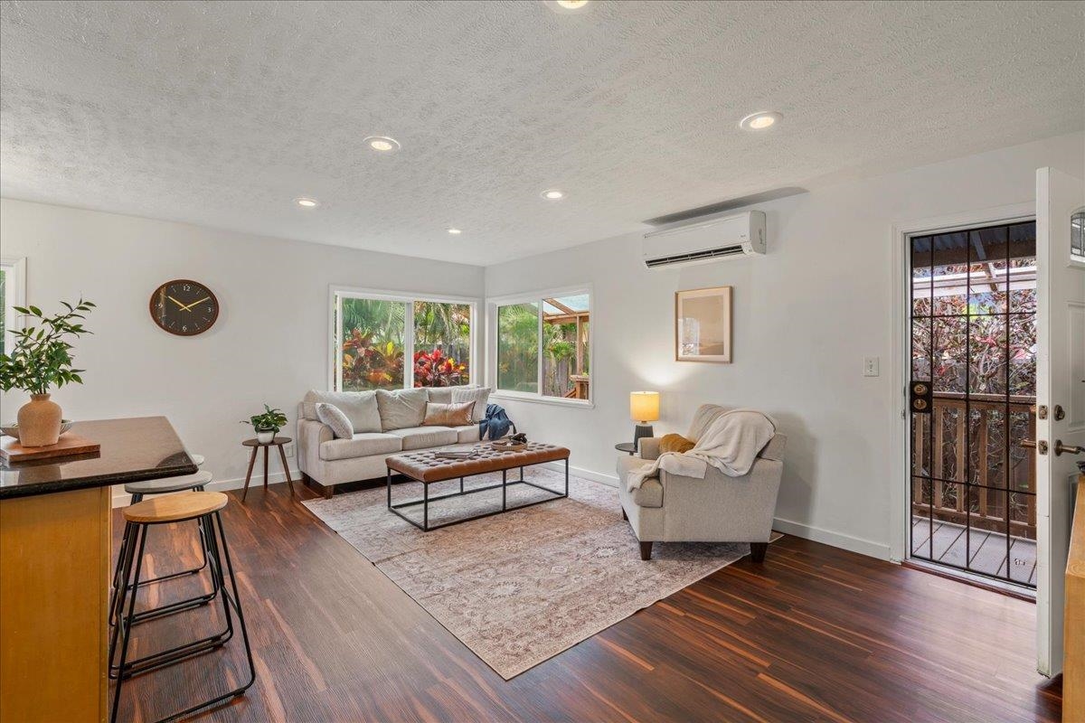 374  A Kalua Rd , Wailuku home - photo 9 of 42