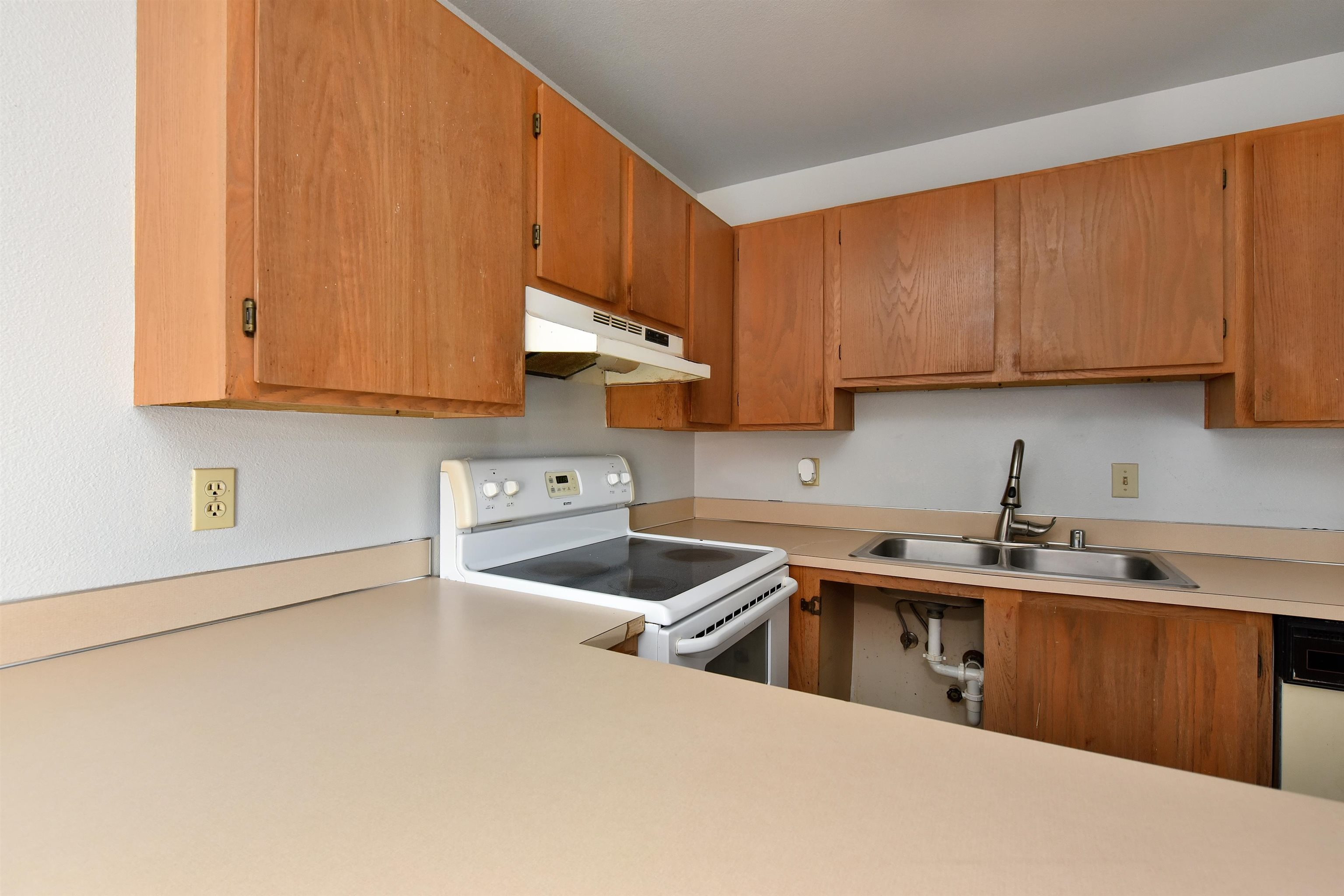 Maui Lani Terraces condo # A305, Lahaina, Hawaii - photo 18 of 37