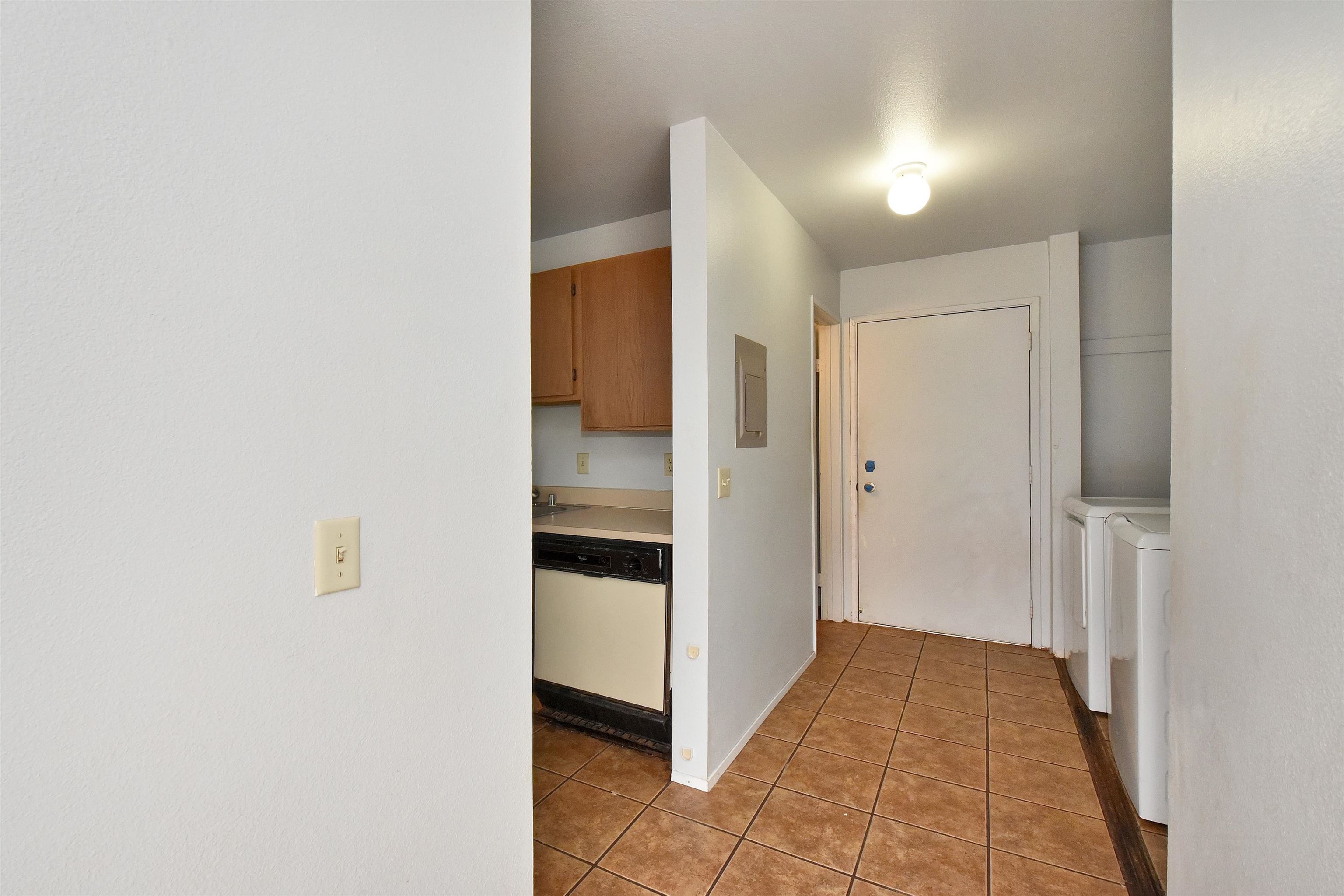 Maui Lani Terraces condo # A305, Lahaina, Hawaii - photo 22 of 37