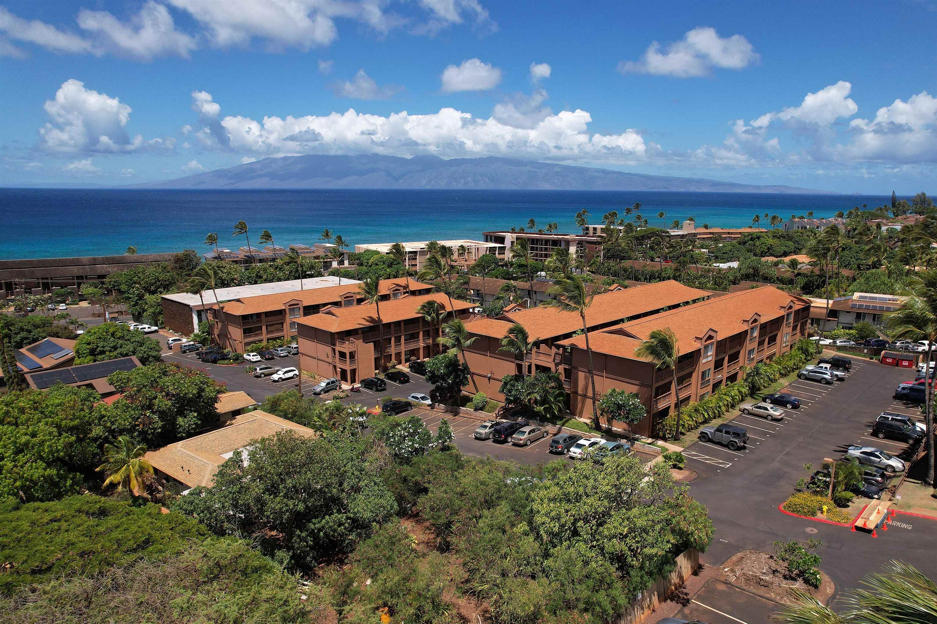 Maui Lani Terraces condo # A305, Lahaina, Hawaii - photo 30 of 37