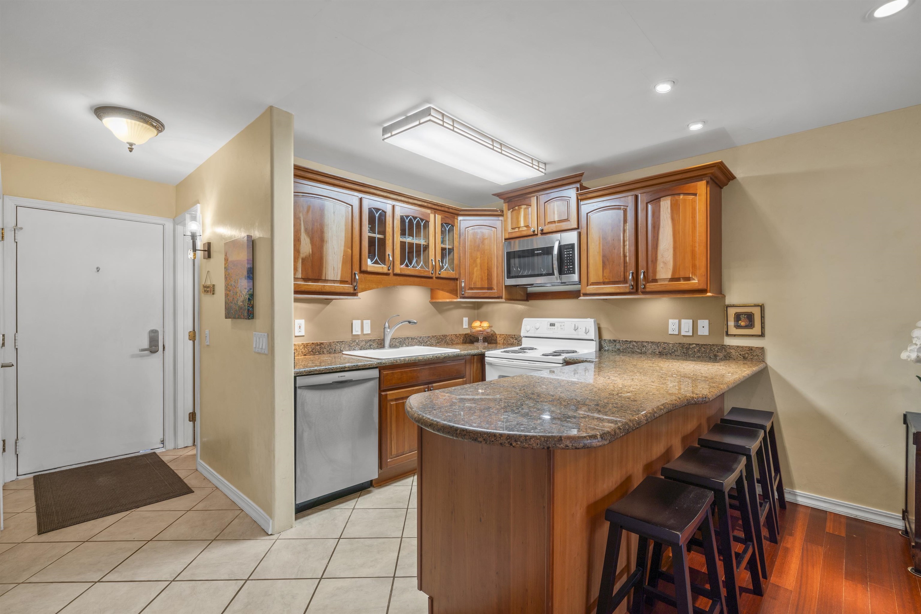 Maui Lani Terraces condo # A306, Lahaina, Hawaii - photo 9 of 29