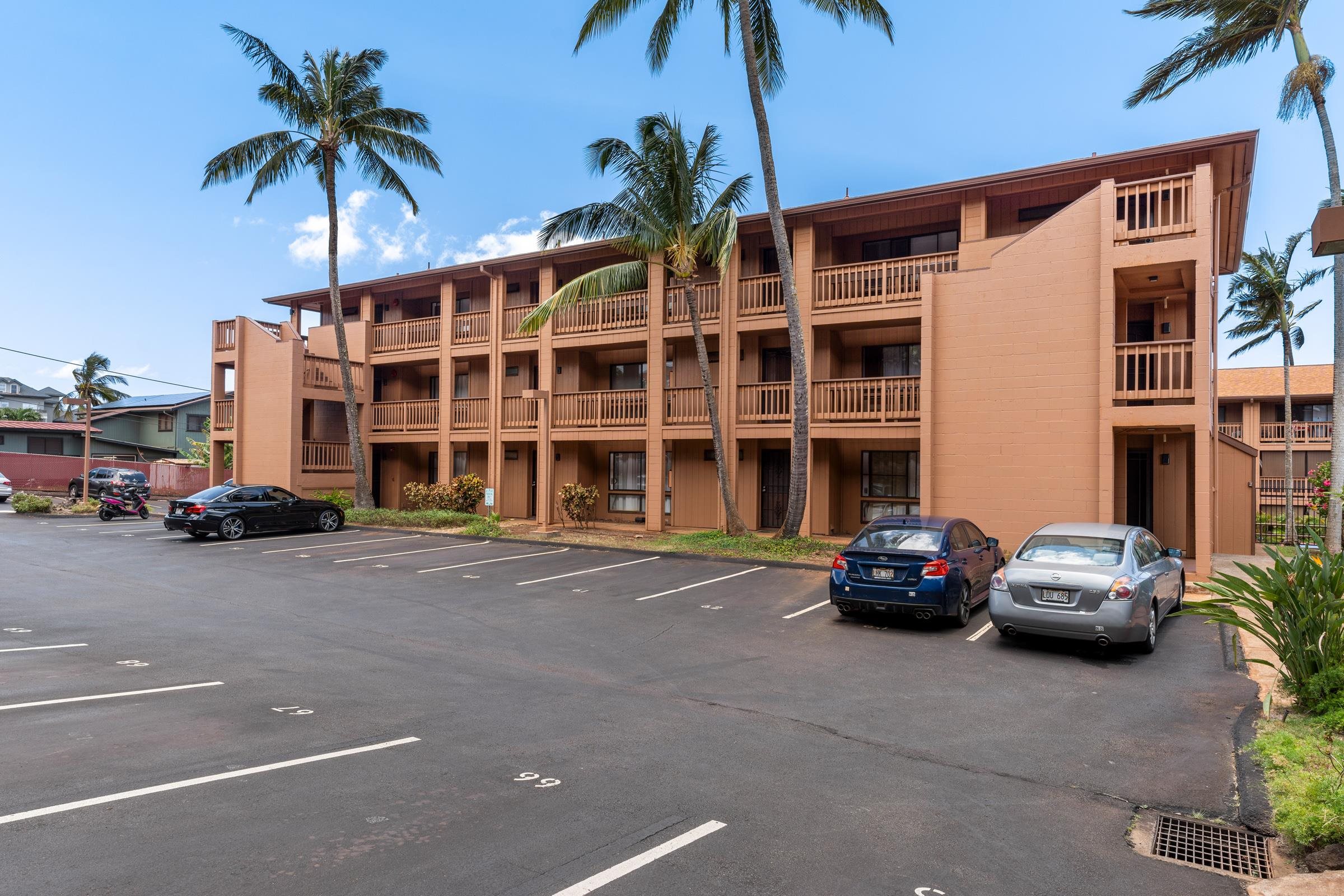 Maui Lani Terraces condo # B304, Lahaina, Hawaii - photo 29 of 34