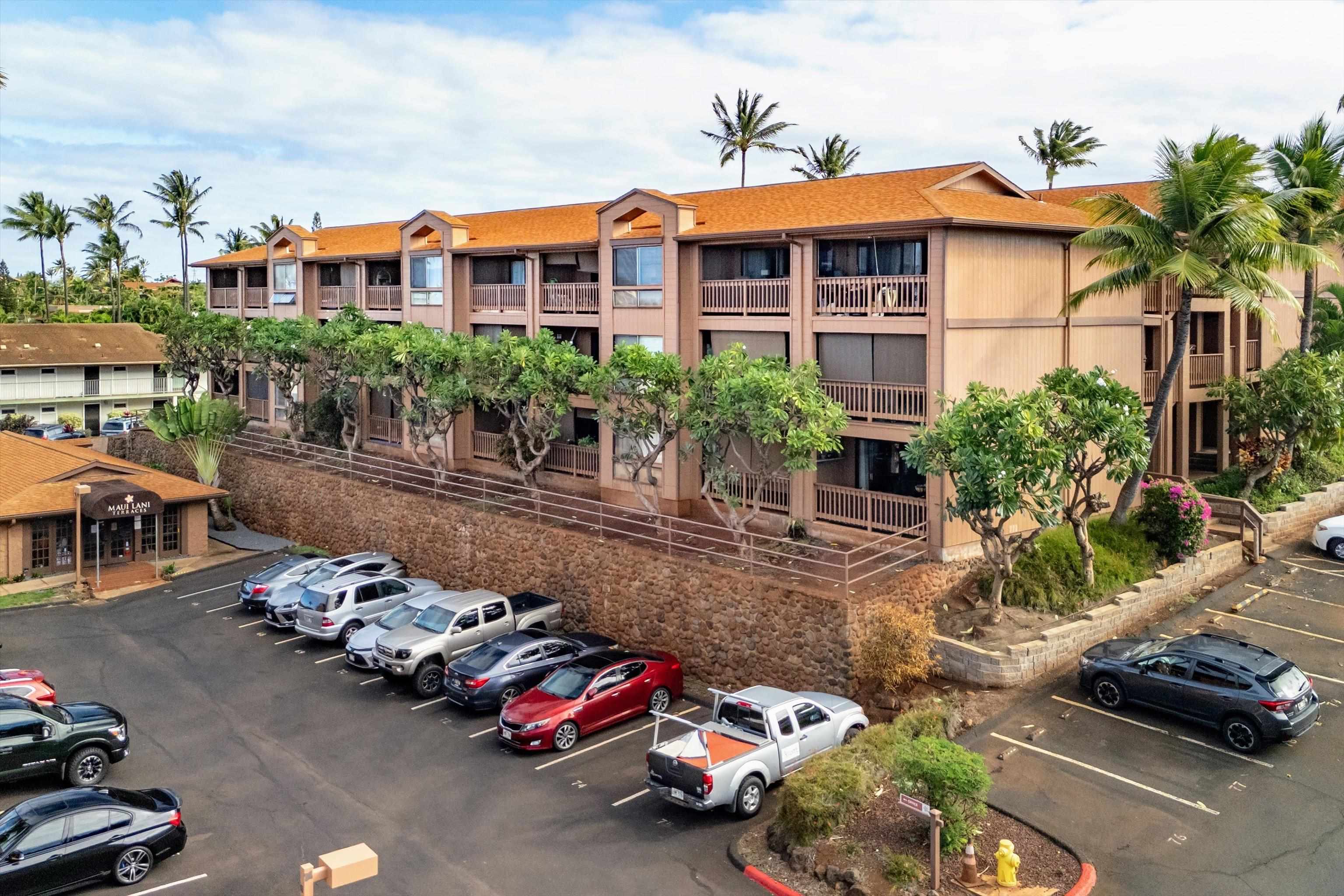 Maui Lani Terraces condo # C102, Lahaina, Hawaii - photo 22 of 50