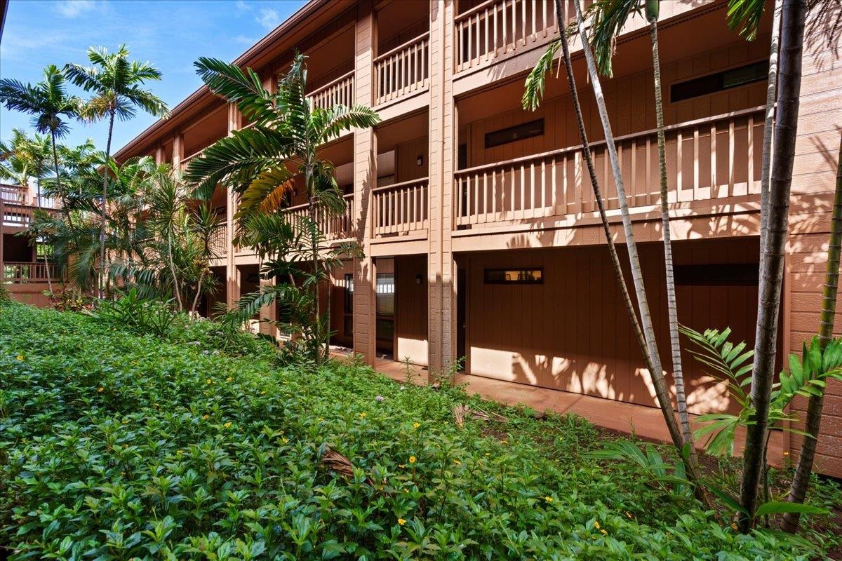 Maui Lani Terraces condo # D103, Lahaina, Hawaii - photo 21 of 37