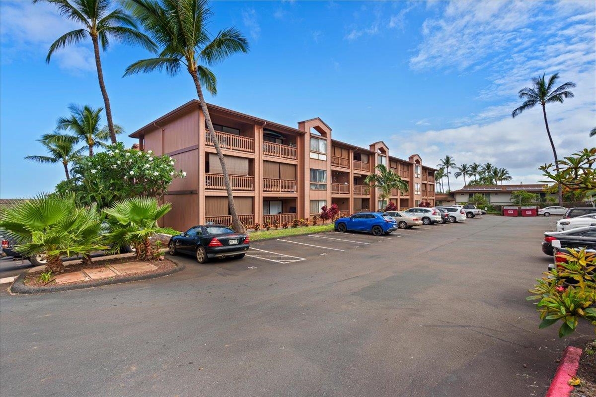 Maui Lani Terraces condo # D103, Lahaina, Hawaii - photo 27 of 37