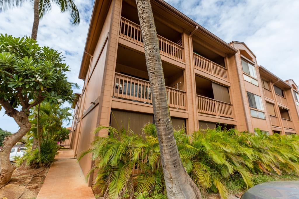 Maui Lani Terraces condo # D208, Lahaina, Hawaii - photo 20 of 29