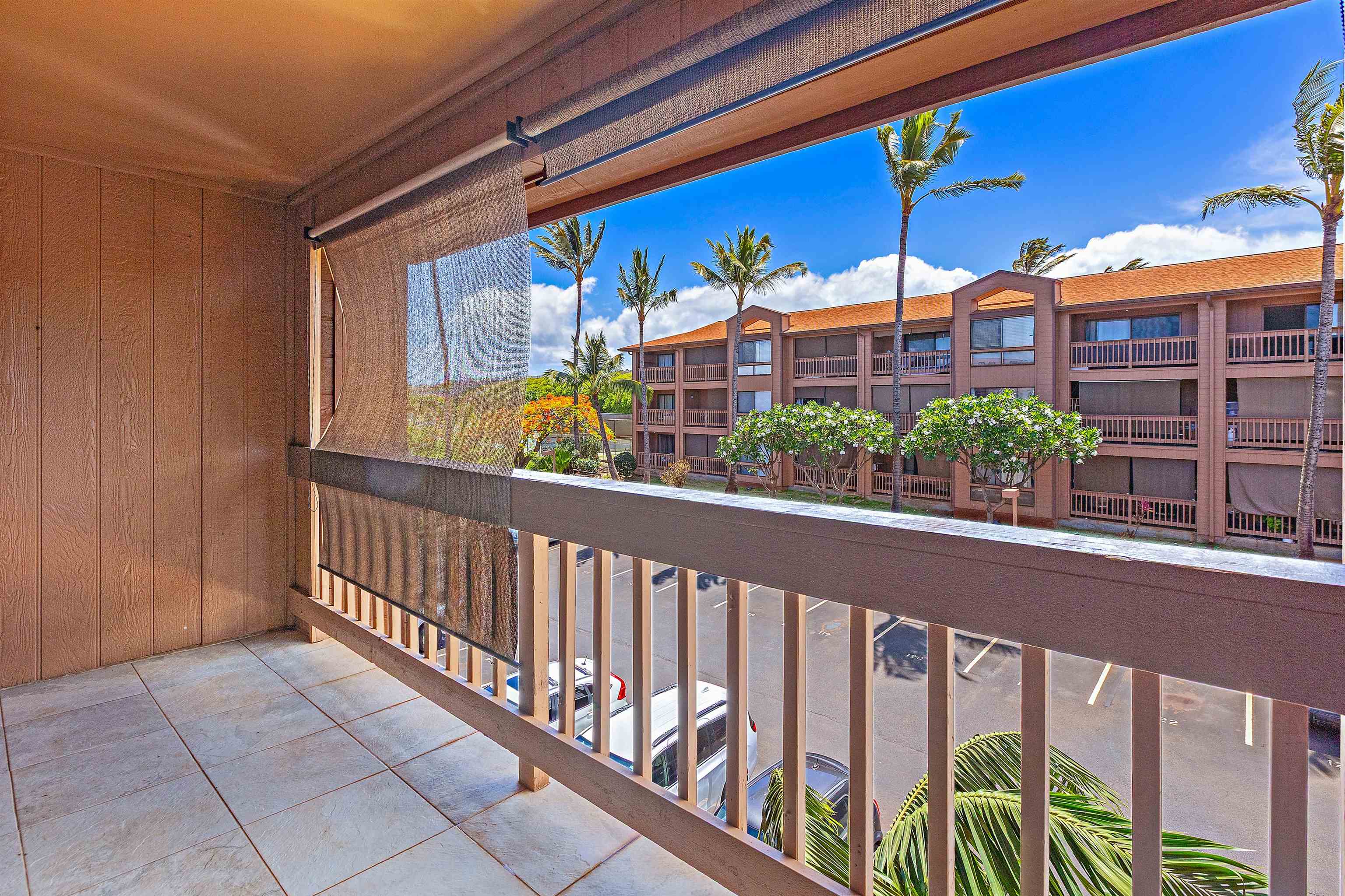 Maui Lani Terraces condo # D305, Lahaina, Hawaii - photo 16 of 32